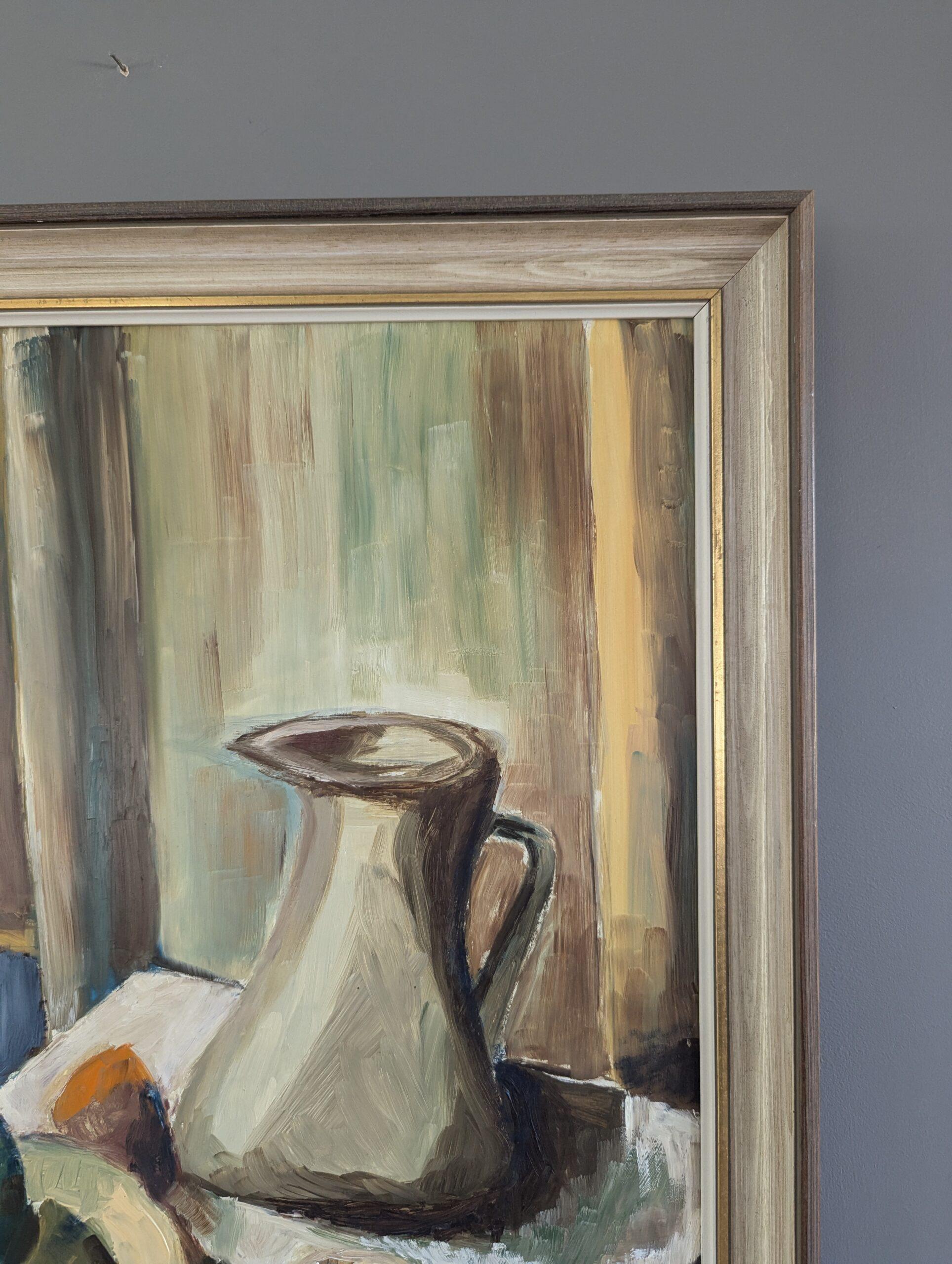 Pittura ad olio su natura morta svedese della metà del secolo scorso - Brocca e candeliere in vendita 2