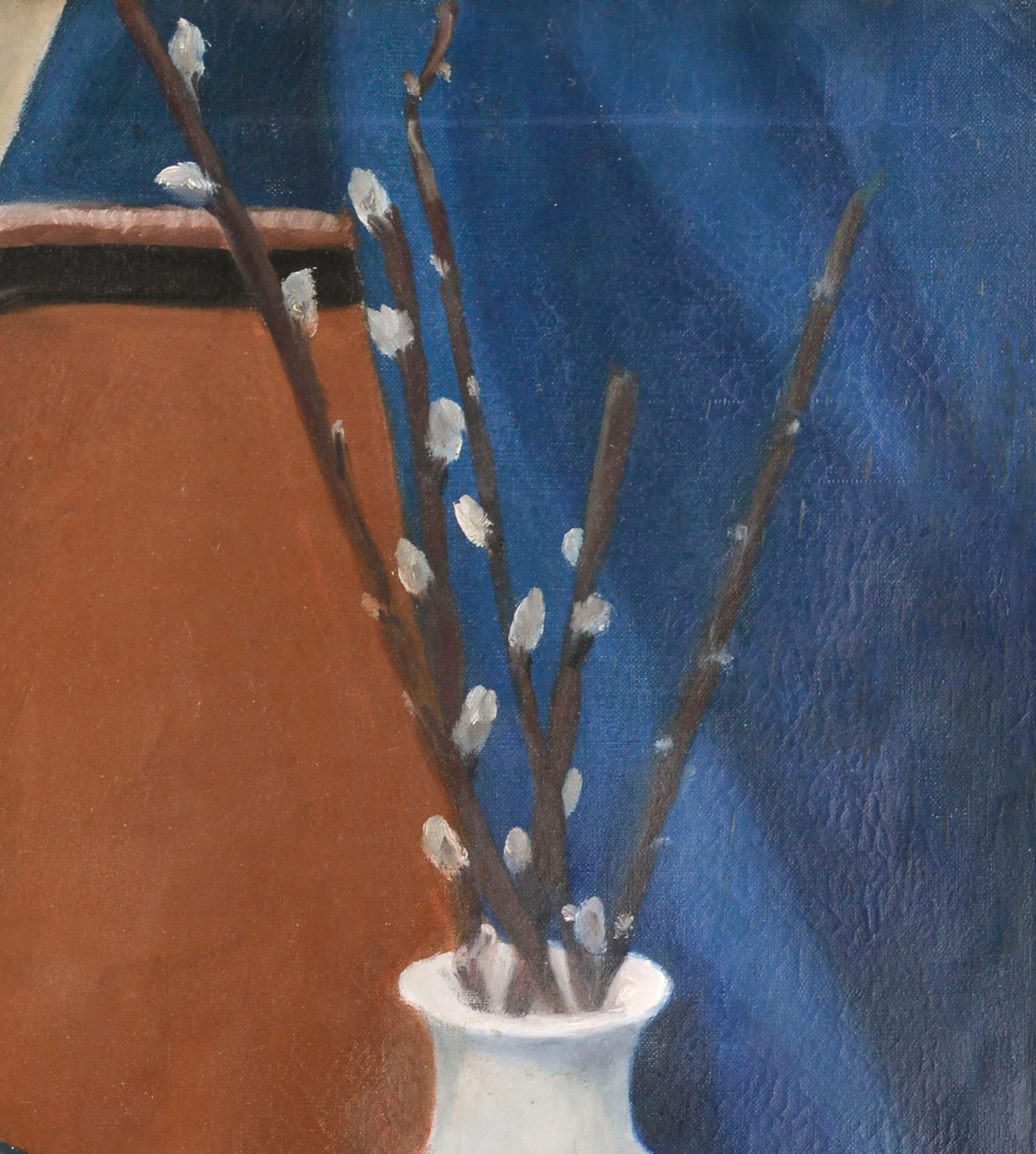 Nature morte des années 1940 avec saules de laurier et drapé bleu  - Gris Interior Painting par Unknown