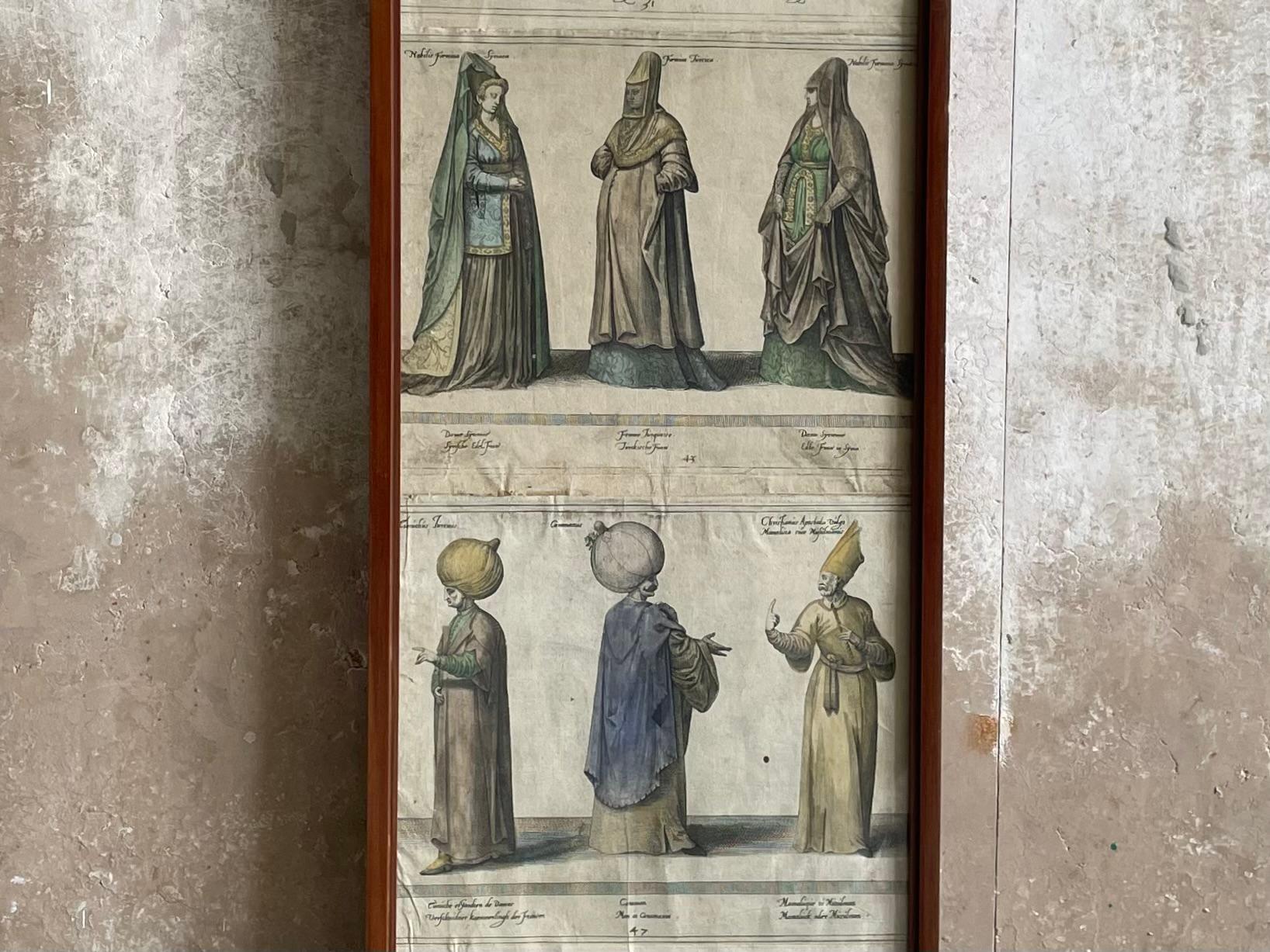 Coppia di incisioni antiche incorniciate di personaggi ottomani 7