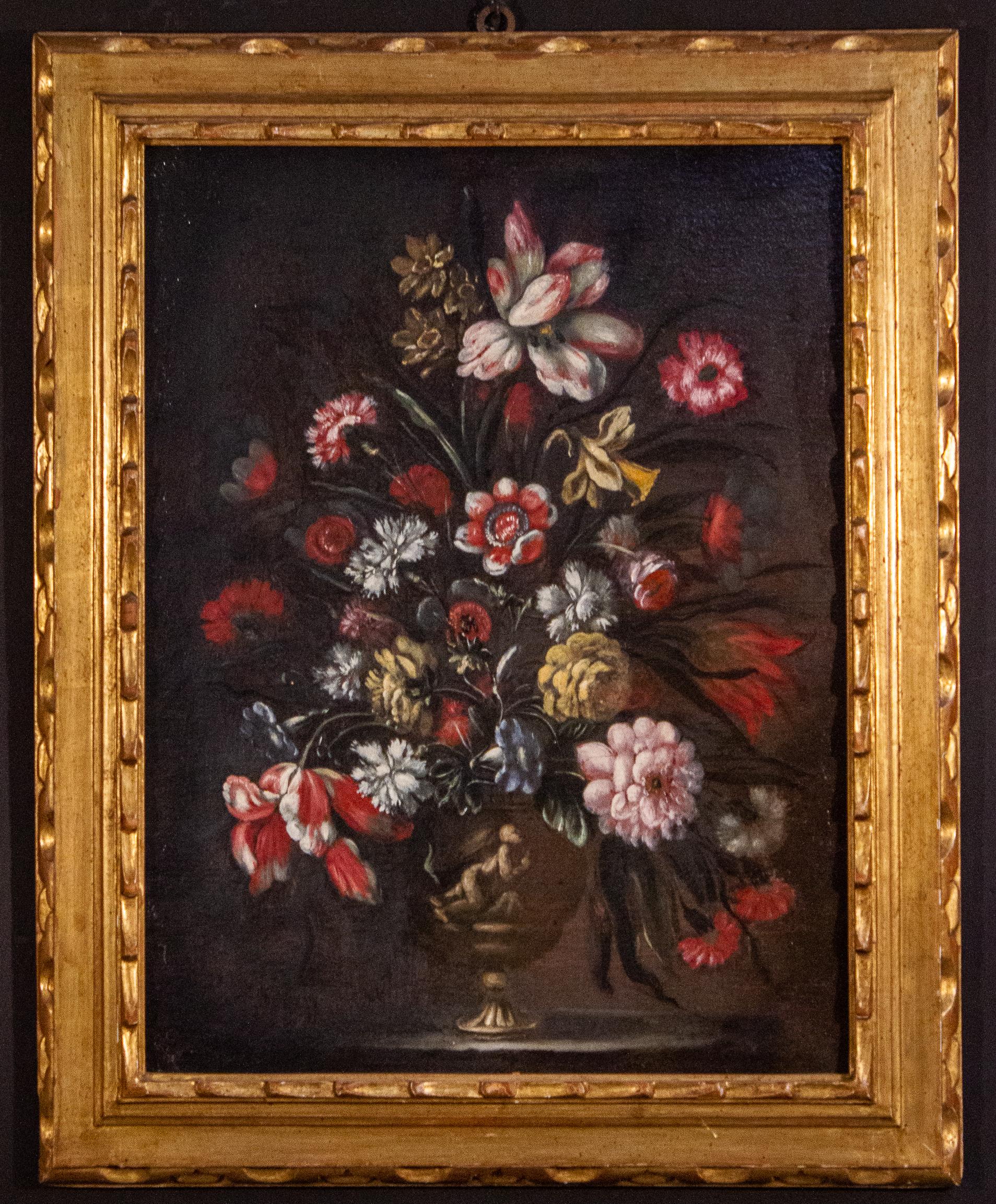 Paire de peintures italiennes de natures mortes de fleurs du XVIIIe siècle   - Baroque Painting par Unknown