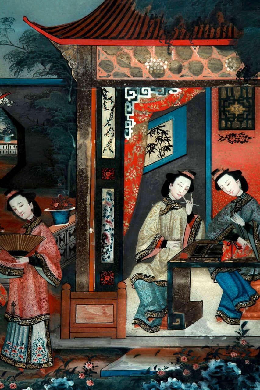 Paire de miroirs chinois peints à l'envers datant du 19e siècle en vente 6