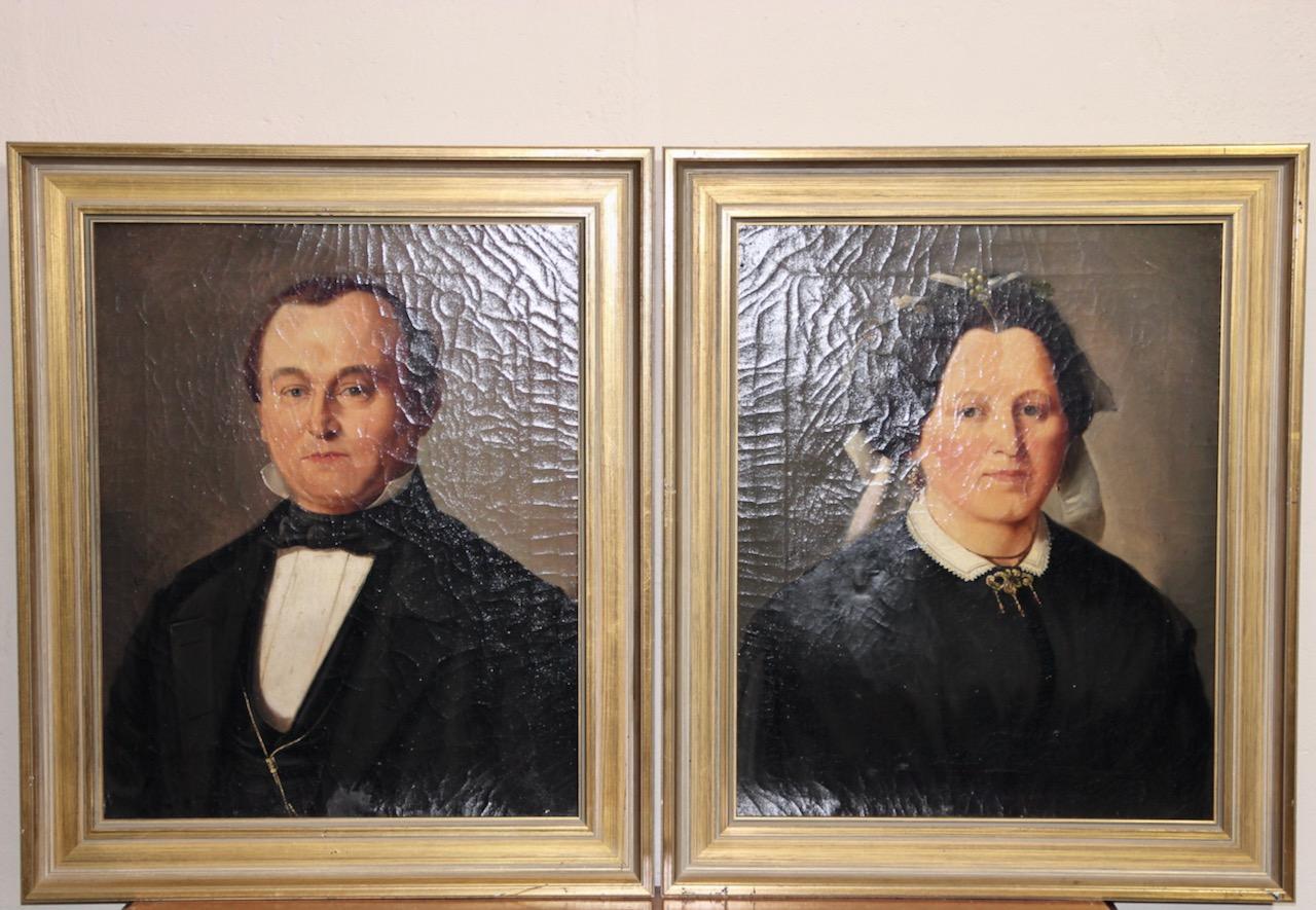 Pair of decorative antique oil paintings, Portraits. 19th century. - Painting by Unknown