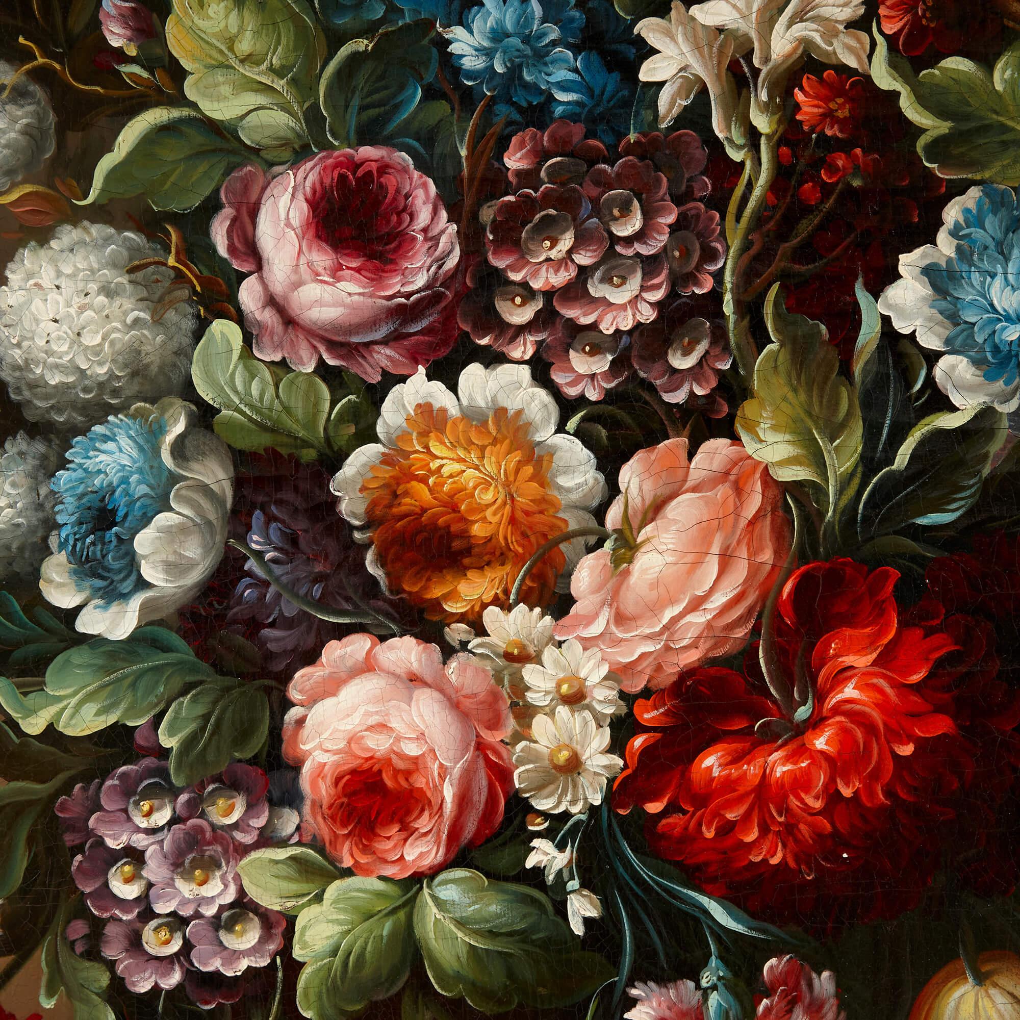 Paire de grandes peintures à l'huile de natures mortes florales de style baroque en vente 1