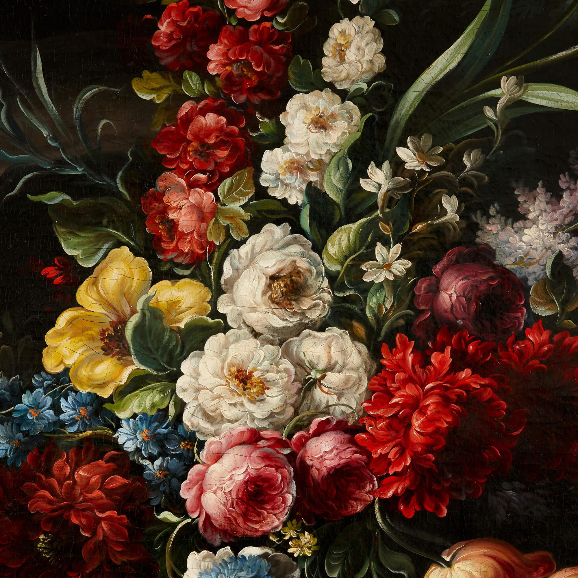 Paire de grandes peintures à l'huile de natures mortes florales de style baroque en vente 2