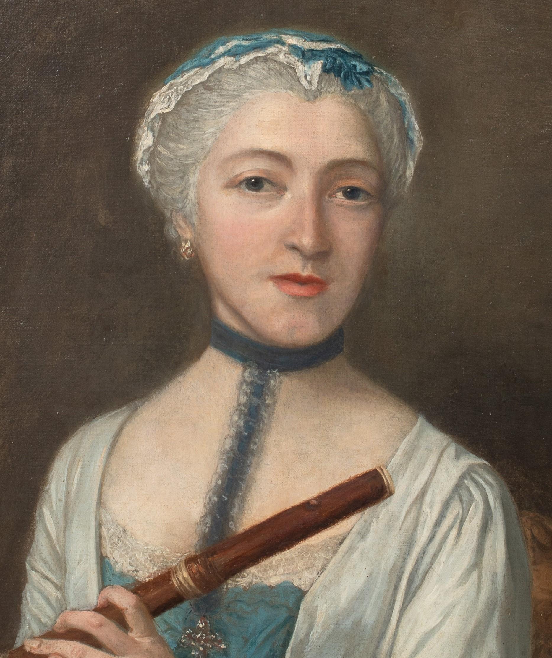 Ritratto di donna che tiene in mano una canna fumaria, XVIII secolo

Scuola francese 

Grande ritratto di scuola francese del XVIII secolo di una signora che tiene un flauto, olio su tela. Magnifico e insolito ritratto di una giovane donna in abiti