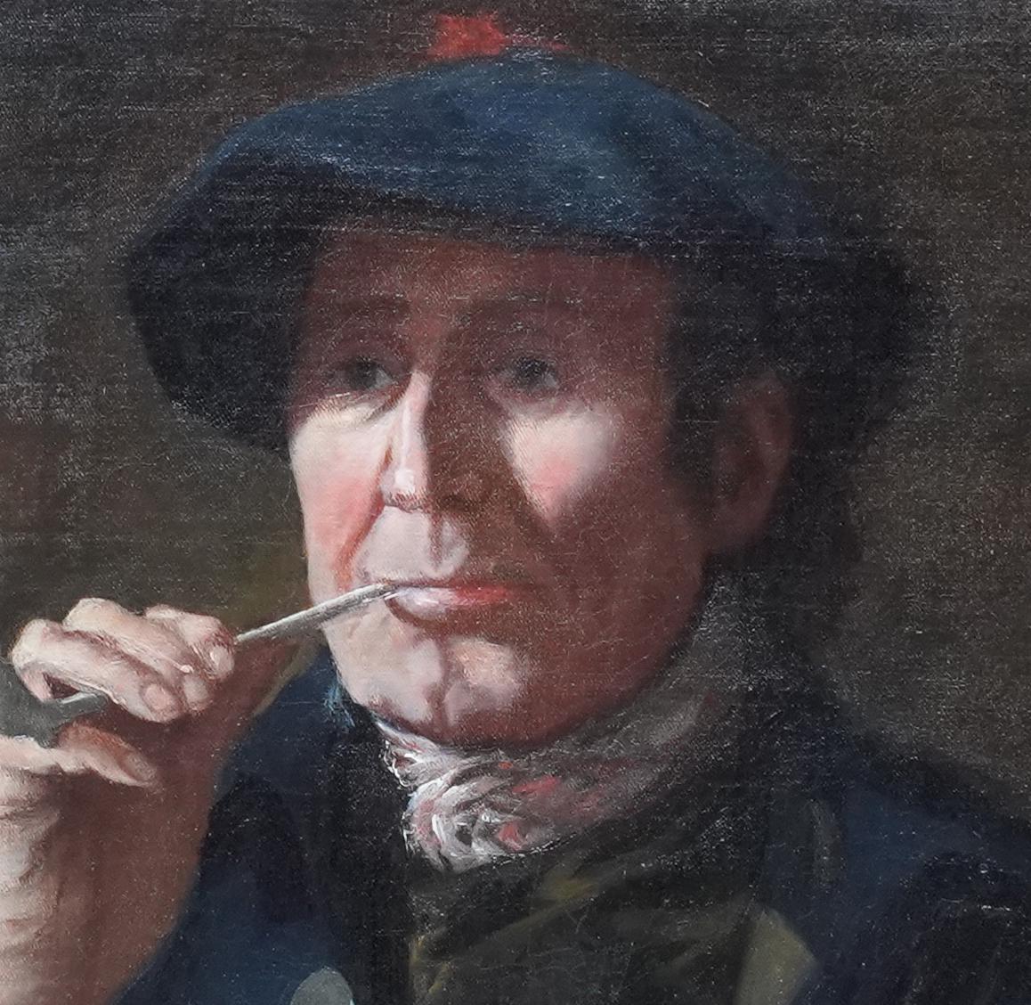 Questo suggestivo ritratto a olio del XVIII secolo è attribuito a un artista scozzese. Dipinto nel 1790 circa, il quadro è un ritratto a mezza lunghezza di un gentiluomo seduto. An He indossa un cappello blu, il distintivo di un gentiluomo di
