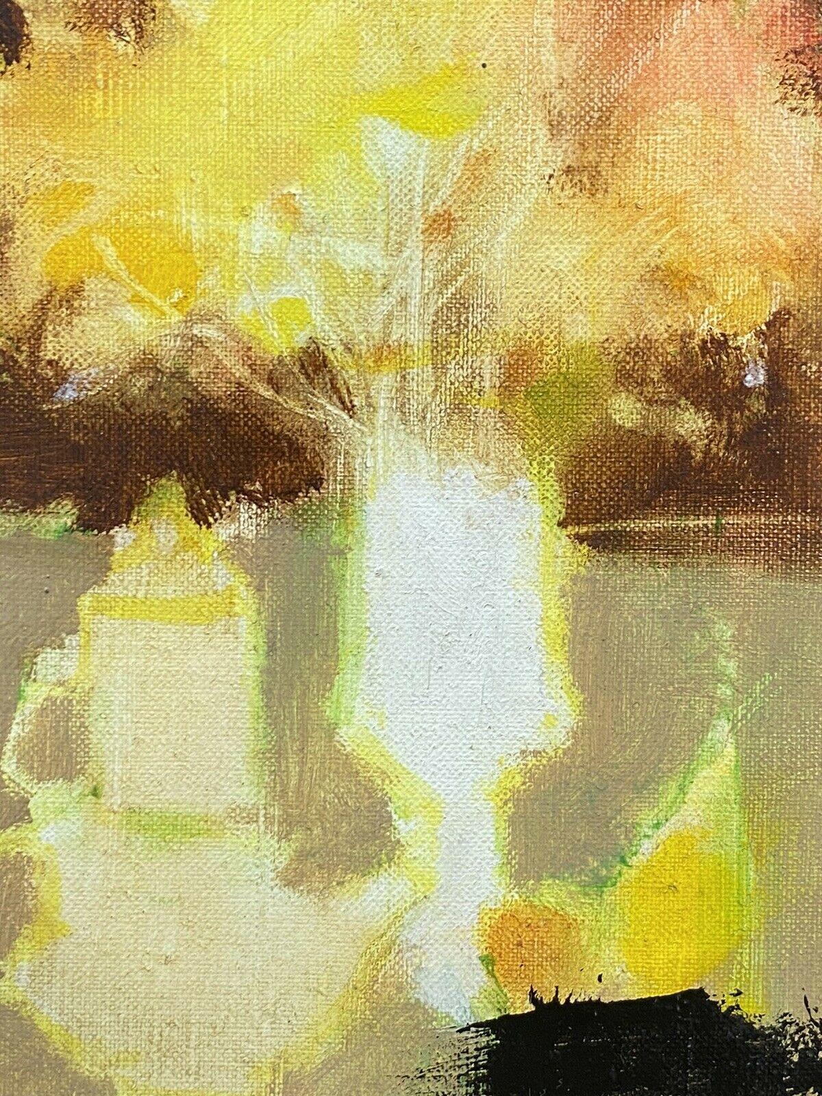Rene Leroy, Natura morta modernista francese dipinta a olio, Sfavillio di colori - Abstract Painting Beige di Unknown