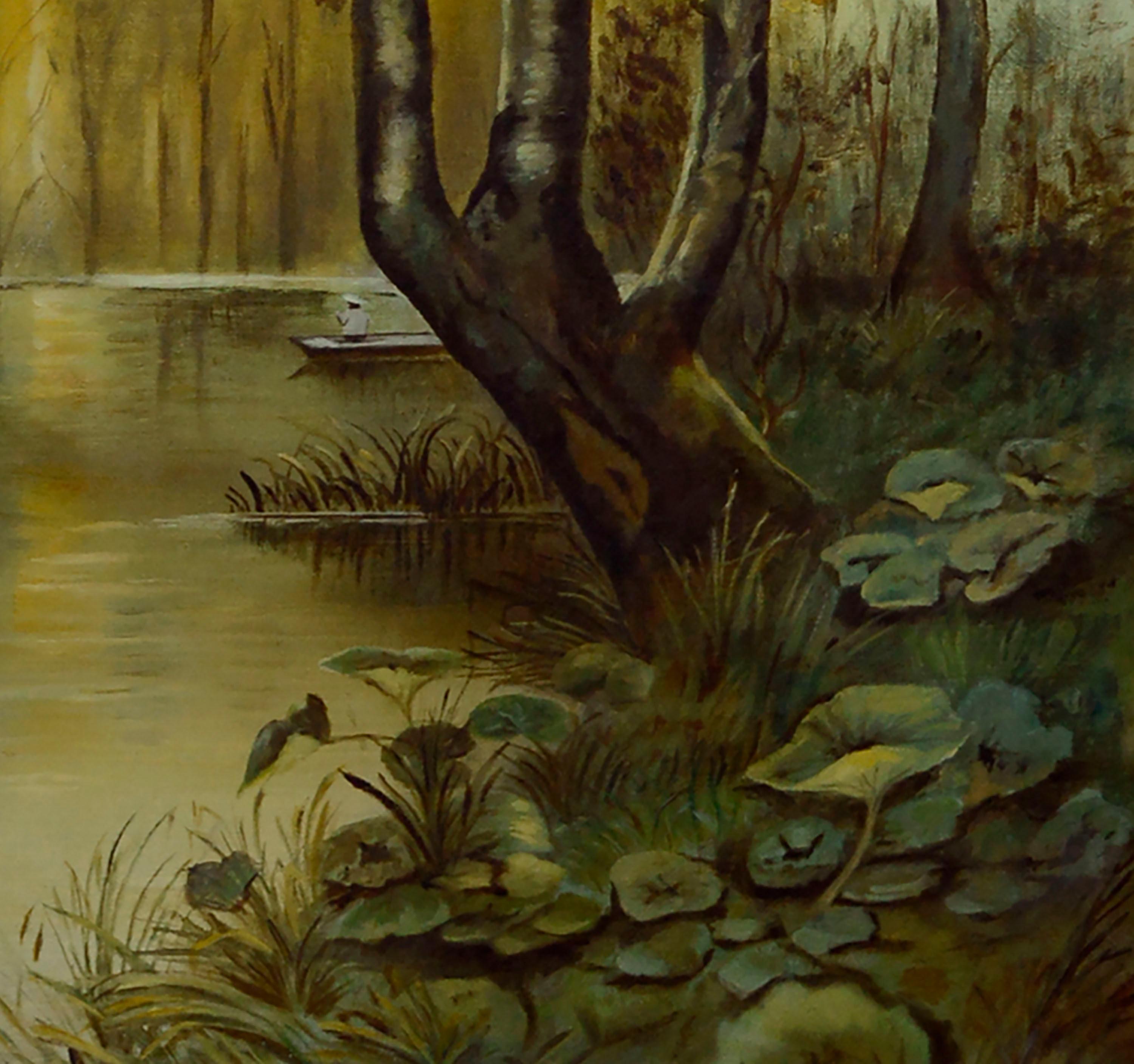 Paysage serein du milieu du siècle, avec un soleil doré se levant sur un ruisseau forestier boisé et une petite figure dans un canoë, par un artiste inconnu. Non signée. Présenté dans un cadre en bois doré. Taille de l'image : 27 