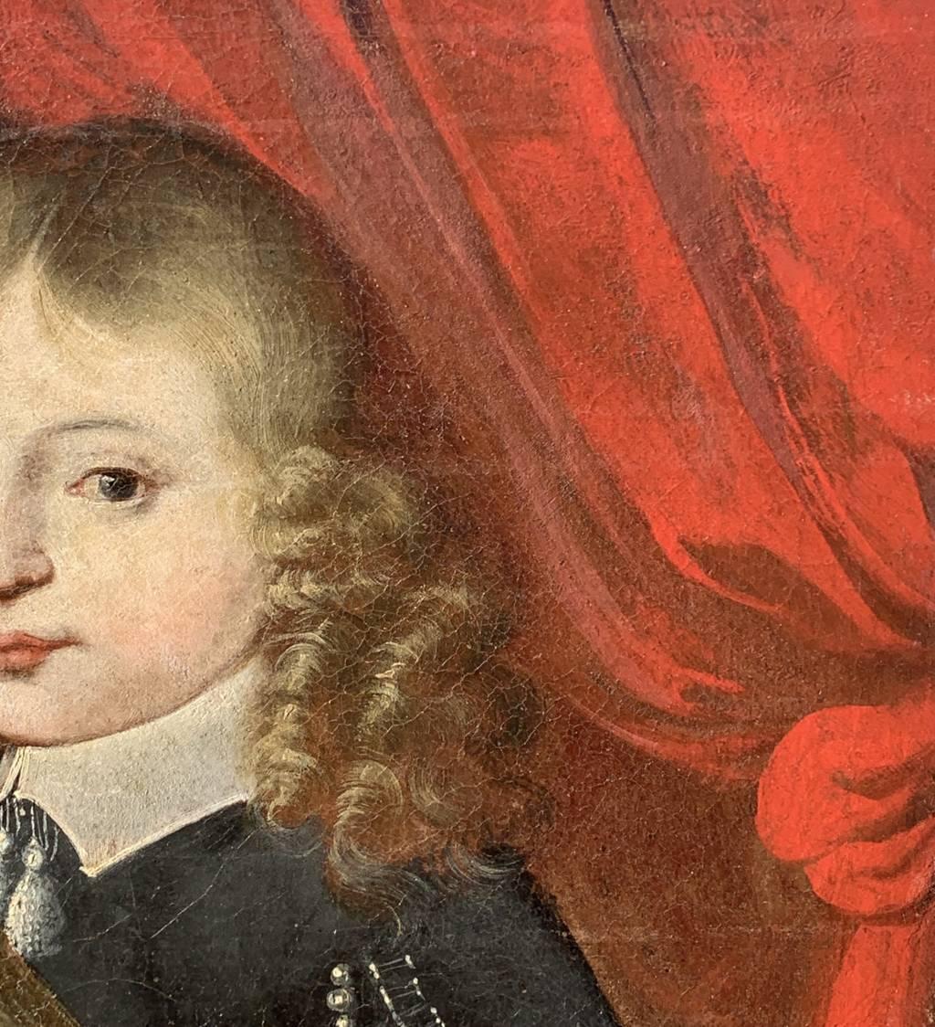 Rococò Pittore francese - Pittura di figura del XVIII secolo - Ritratto Luigi XV bambino in vendita 4