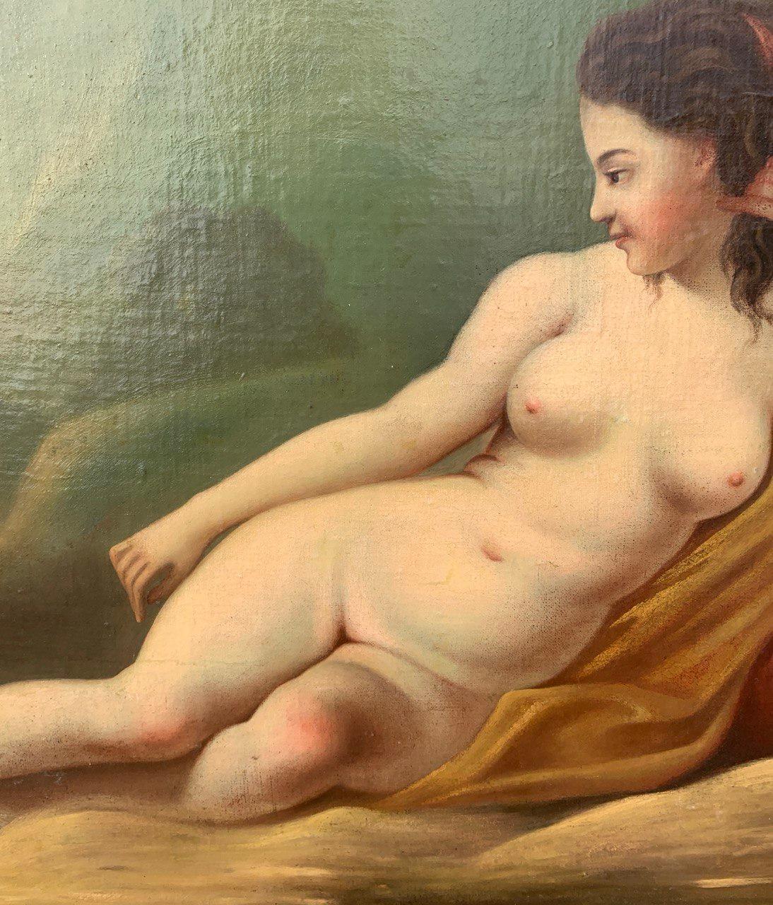 Italienischer Maler (18.-19. Jahrhundert) - Weiblicher Akt.

44 x 54 cm ohne Rahmen, 54 x 64 cm mit Rahmen.

Antikes Ölgemälde auf Leinwand, auf eine Tafel montiert, in einem geschnitzten und vergoldeten Holzrahmen.

Zustandsbericht: Guter