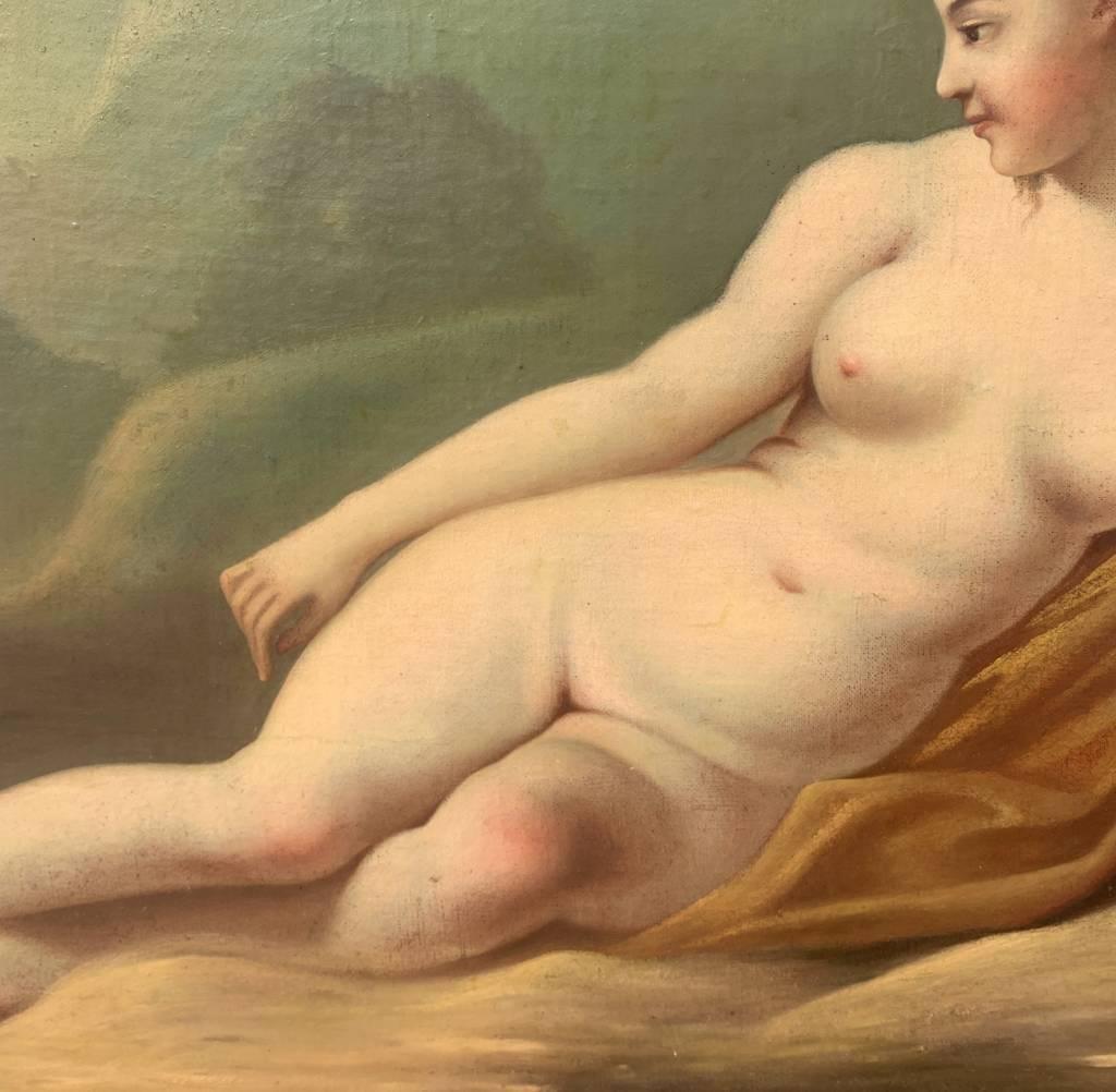 Italian painter (18th-19th century) - Female nude.

44 x 54 cm without frame, 54 x 64 cm with frame.

Antique oil painting on canvas mounted on a panel, in a carved and gilded wooden frame.

Condition report: Good state of conservation of the