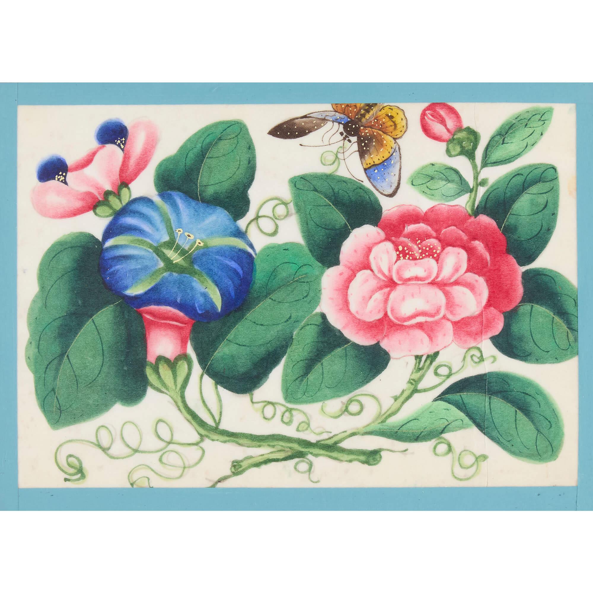Set di dodici antichi dipinti cinesi con fiori e farfalle in vendita 9