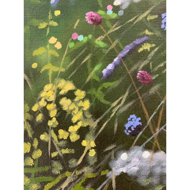 Sommergarten-Studie VII [2022]

Summer Garden Study VII ist ein originales realistisches Gemälde im Makrostil von Dylan Lloyd, das eine Nahaufnahme eines blühenden Wildgartens zeigt. Mit schönen blau-violetten und weißen Blumen im Vordergrund und