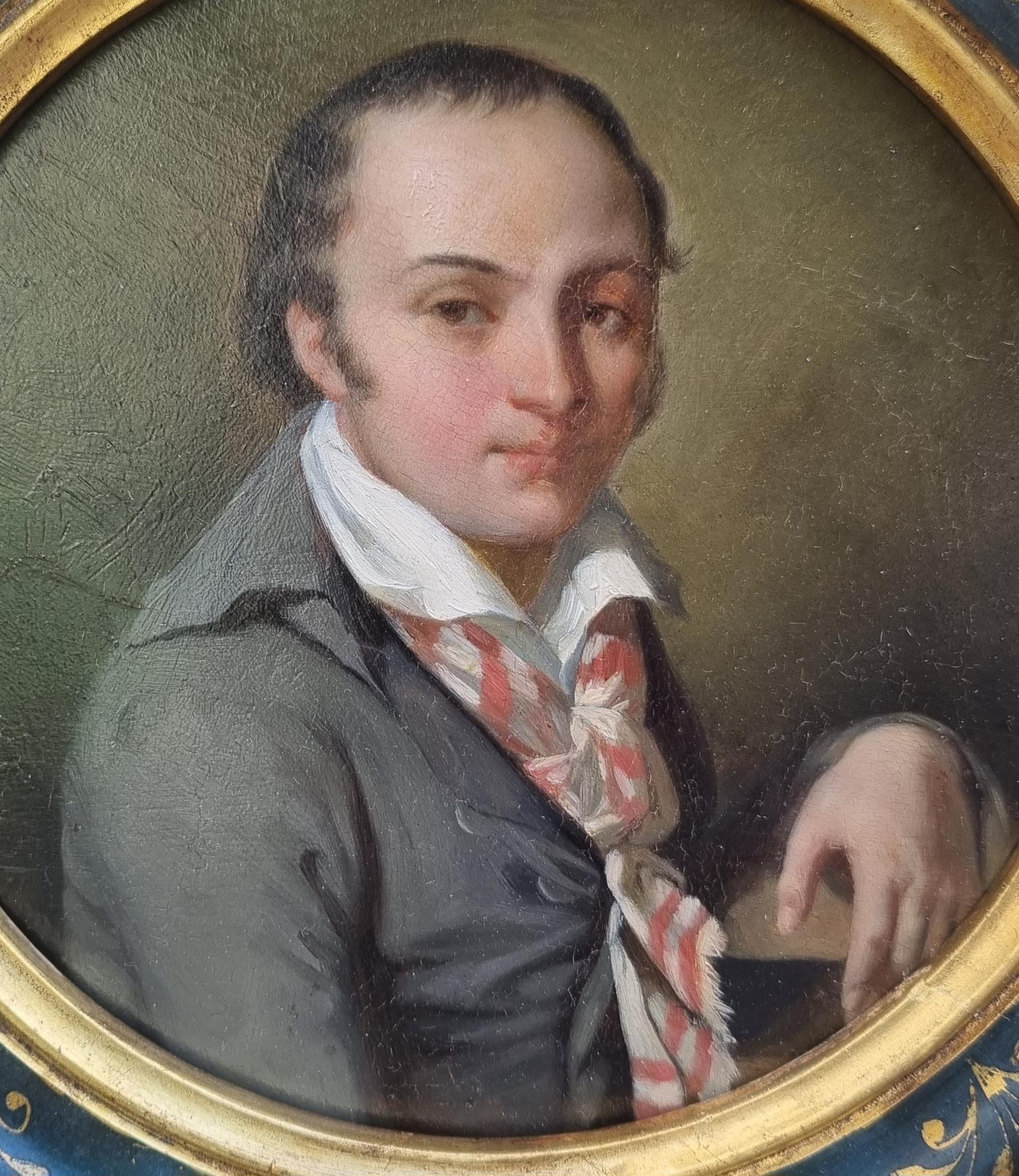 French school of the 19th century
Portrait of the french poet André Chénier
Oil on wood panel
Diam. 19 cm (26.5 cm with the frame)
Beautiful round frame from the 19th century in Italian style

Very good condition