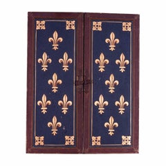 Tríptico francés de principios del siglo XX que representa la Anunciación con 2 santos