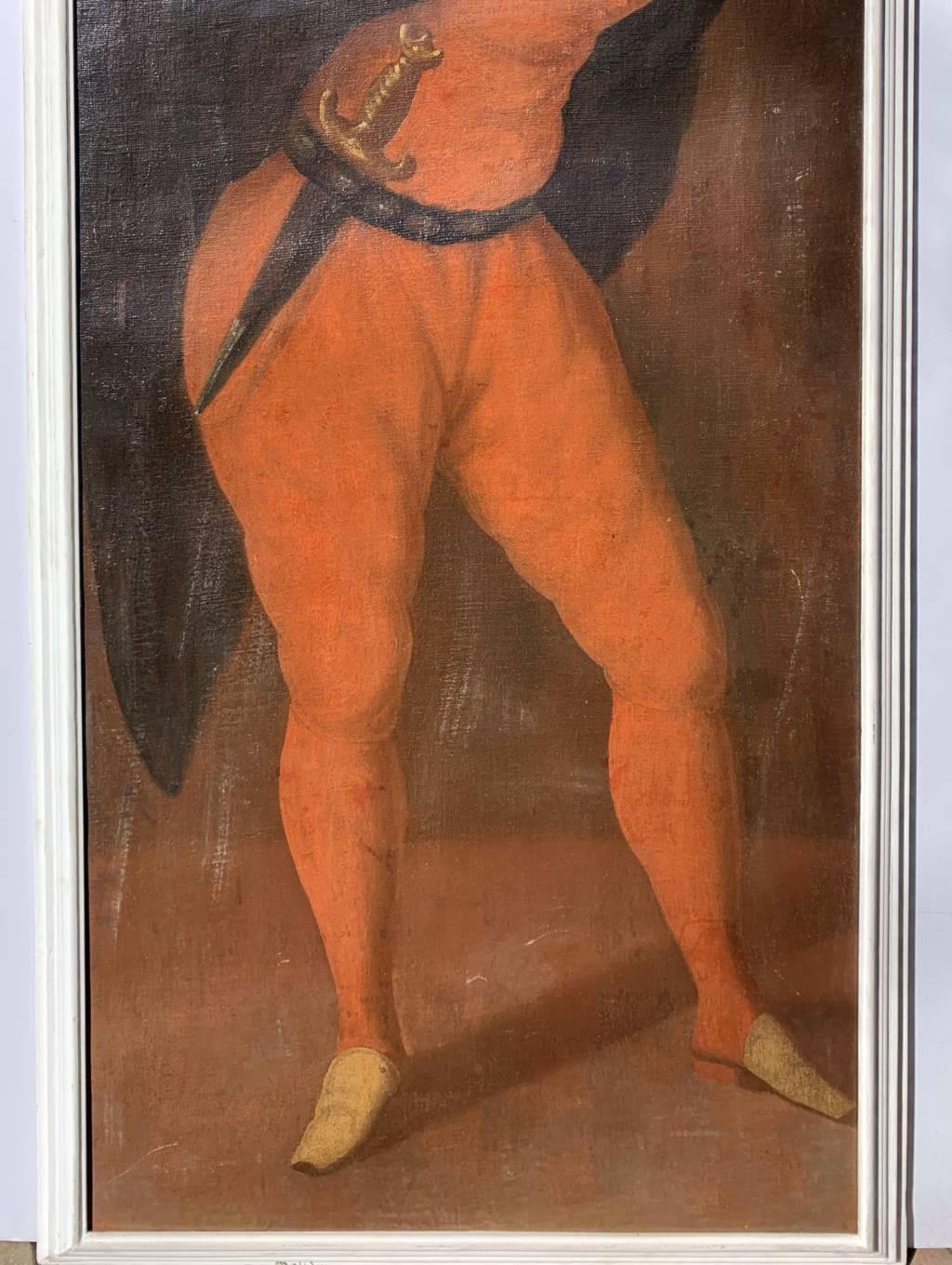 Venezianischer Meister (18. Jahrhundert) - Maske des Pantalone.

161 x 68 cm ohne Rahmen, 169,5 x 76,5 cm mit Rahmen.

Antikes Ölgemälde auf Leinwand, in einem weiß lackierten Holzrahmen.

Zustandsbericht: Original Leinwand auf Platte geklebt. Guter