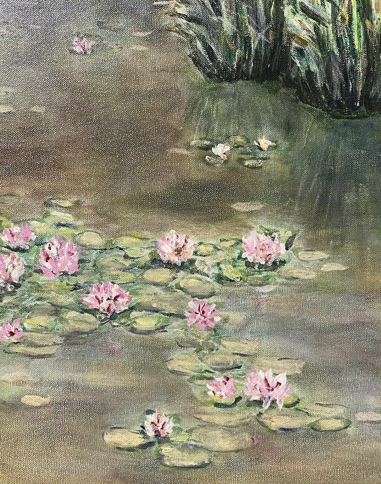 Grande clouette sur toile imprimée FRANÇAISE ancienne - WATERLILY POND LES NYMPHEAS - Gris Still-Life Painting par Unknown