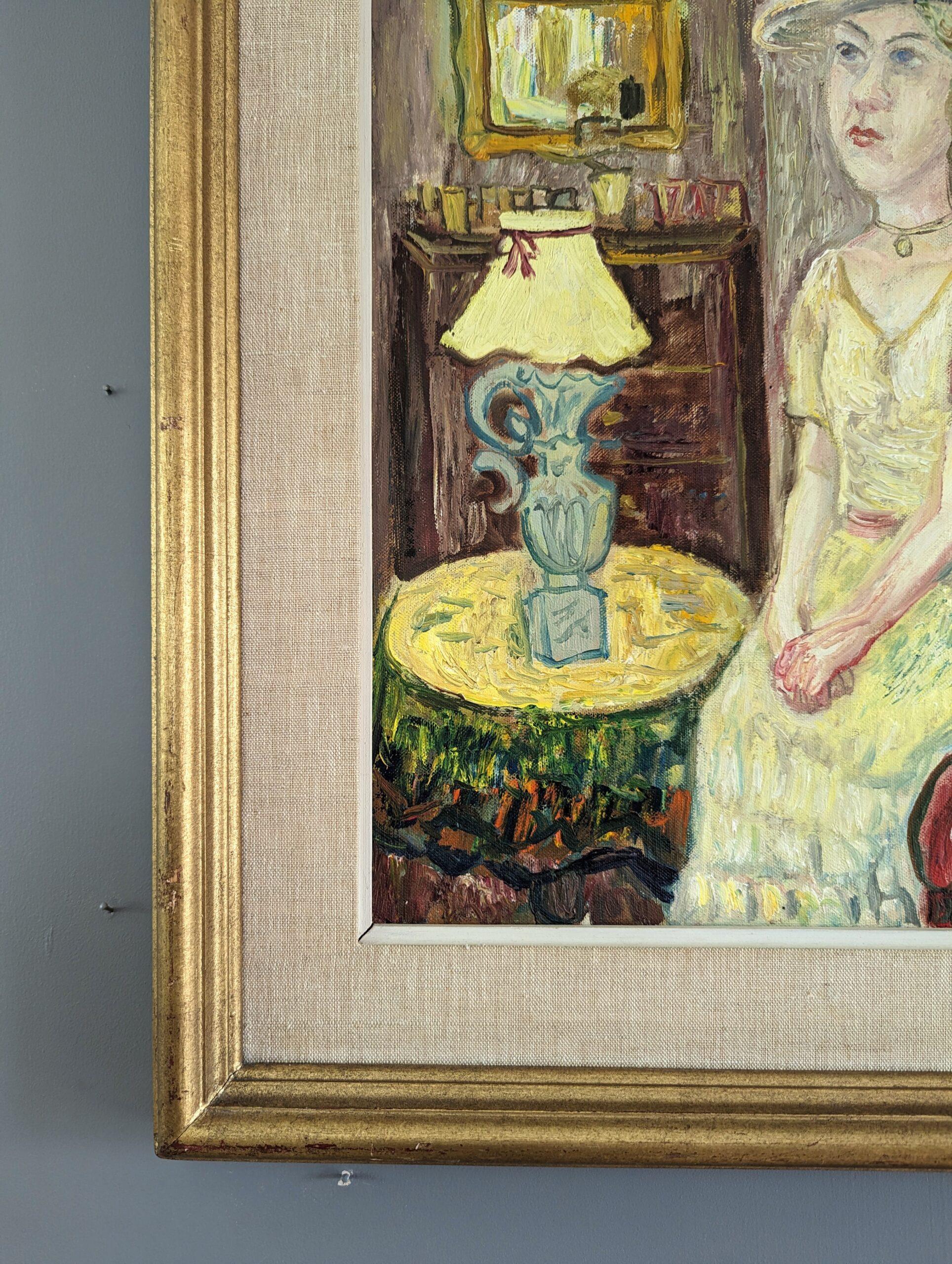 Pintura al óleo figurativa vintage de mediados de siglo para interiores - Dama de amarillo en venta 3