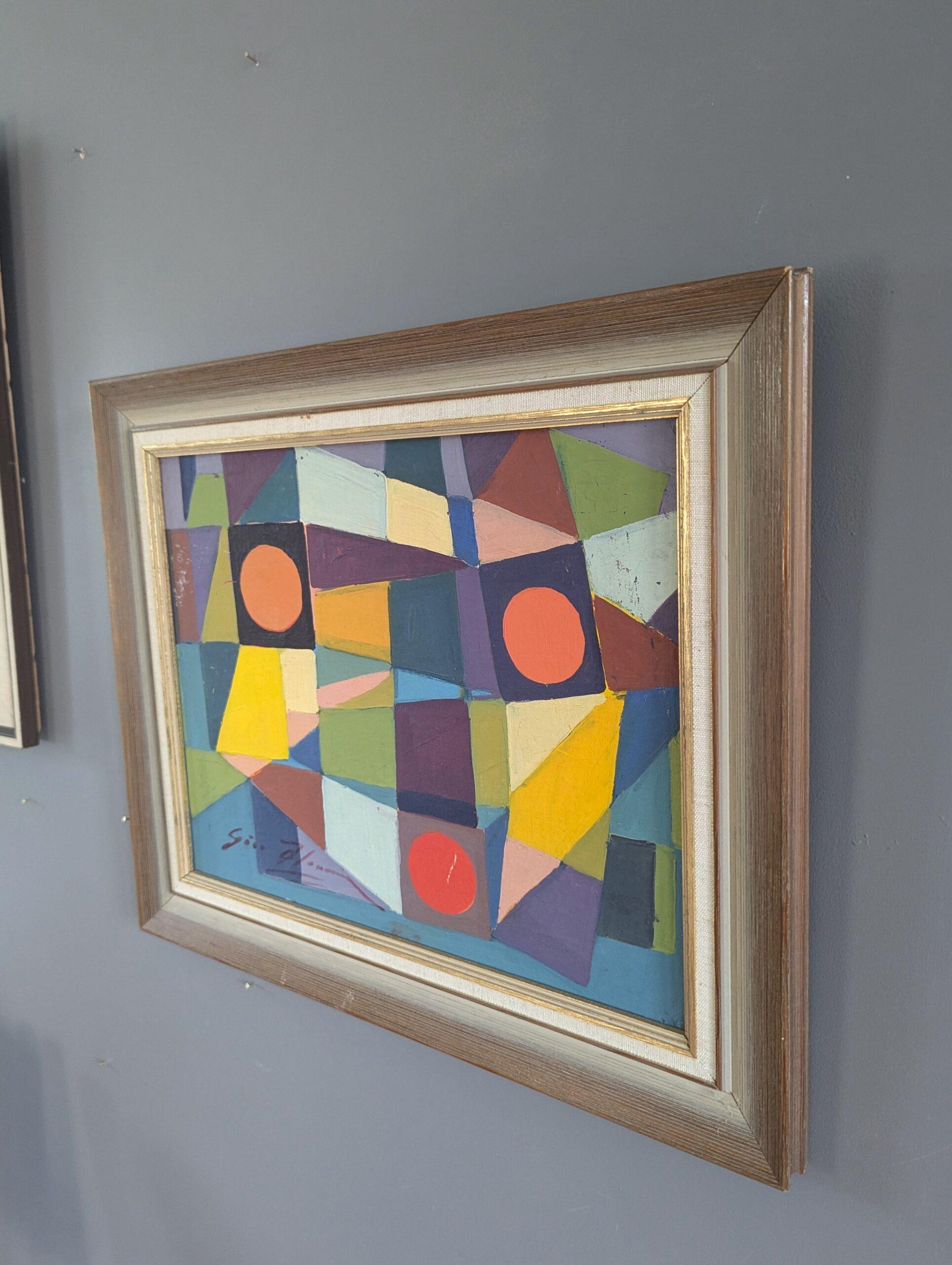 MOSAICO MODERNISTA
Dimensioni: 35,5 x 43,5 cm (cornice inclusa)
Olio su tavola

Un'eccellente e sorprendente composizione geometrica astratta in stile modernista di metà secolo che celebra la forma e il colore, realizzata a olio su tavola.

Il