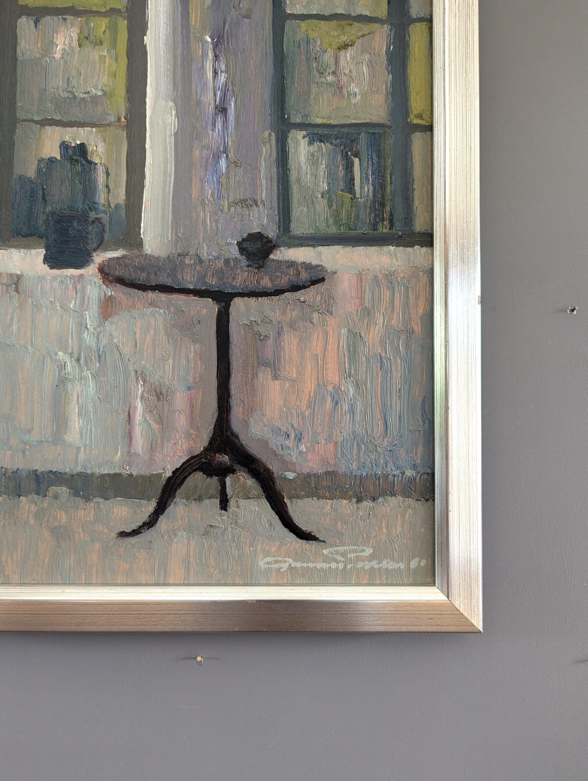 1960 Pittura ad olio di natura morta per interni della metà del secolo scorso - Tavolo vicino alla finestra 3