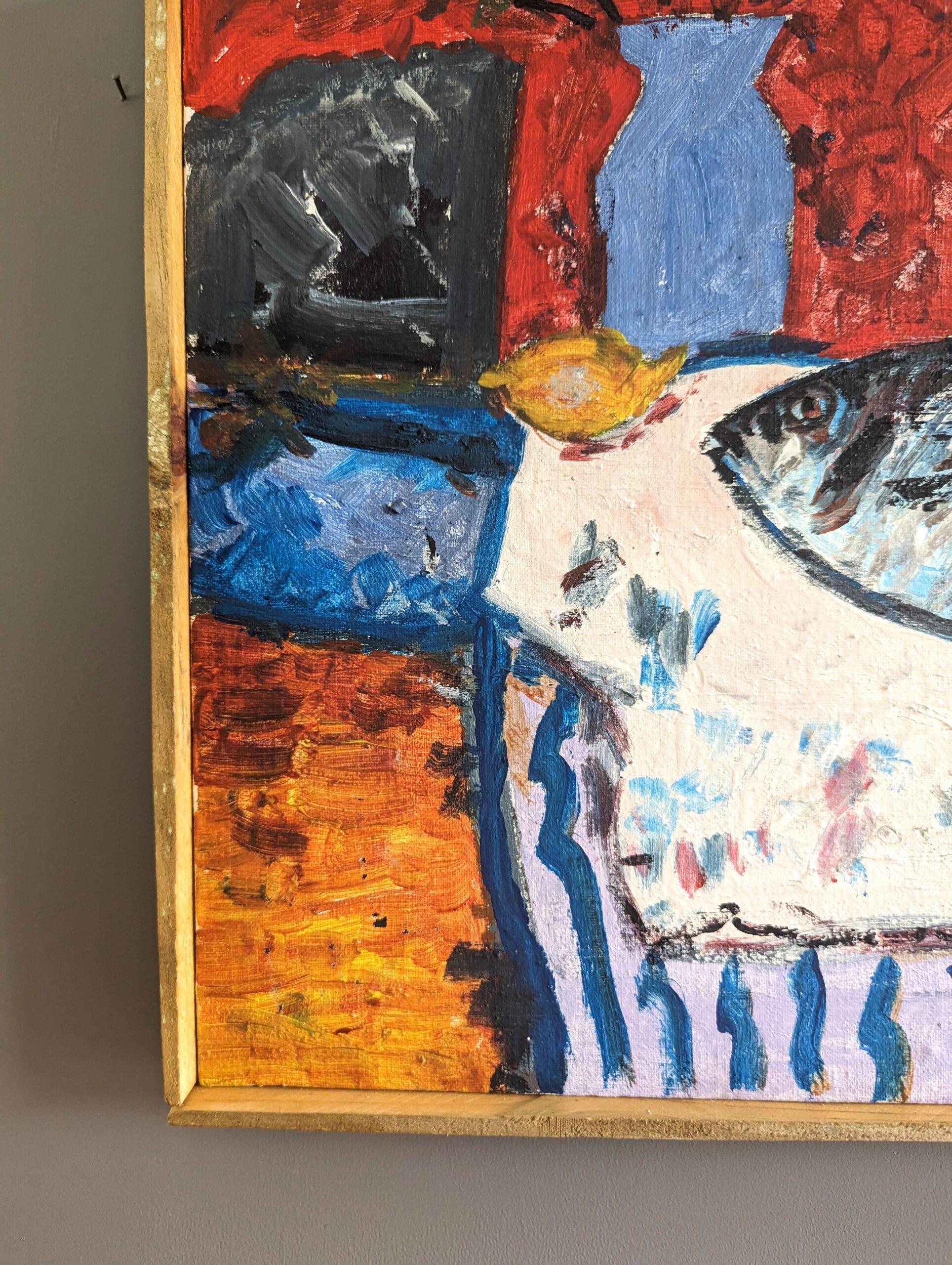 Pittura ad olio di una natura morta moderna di metà secolo - Pesce e bottiglie 5
