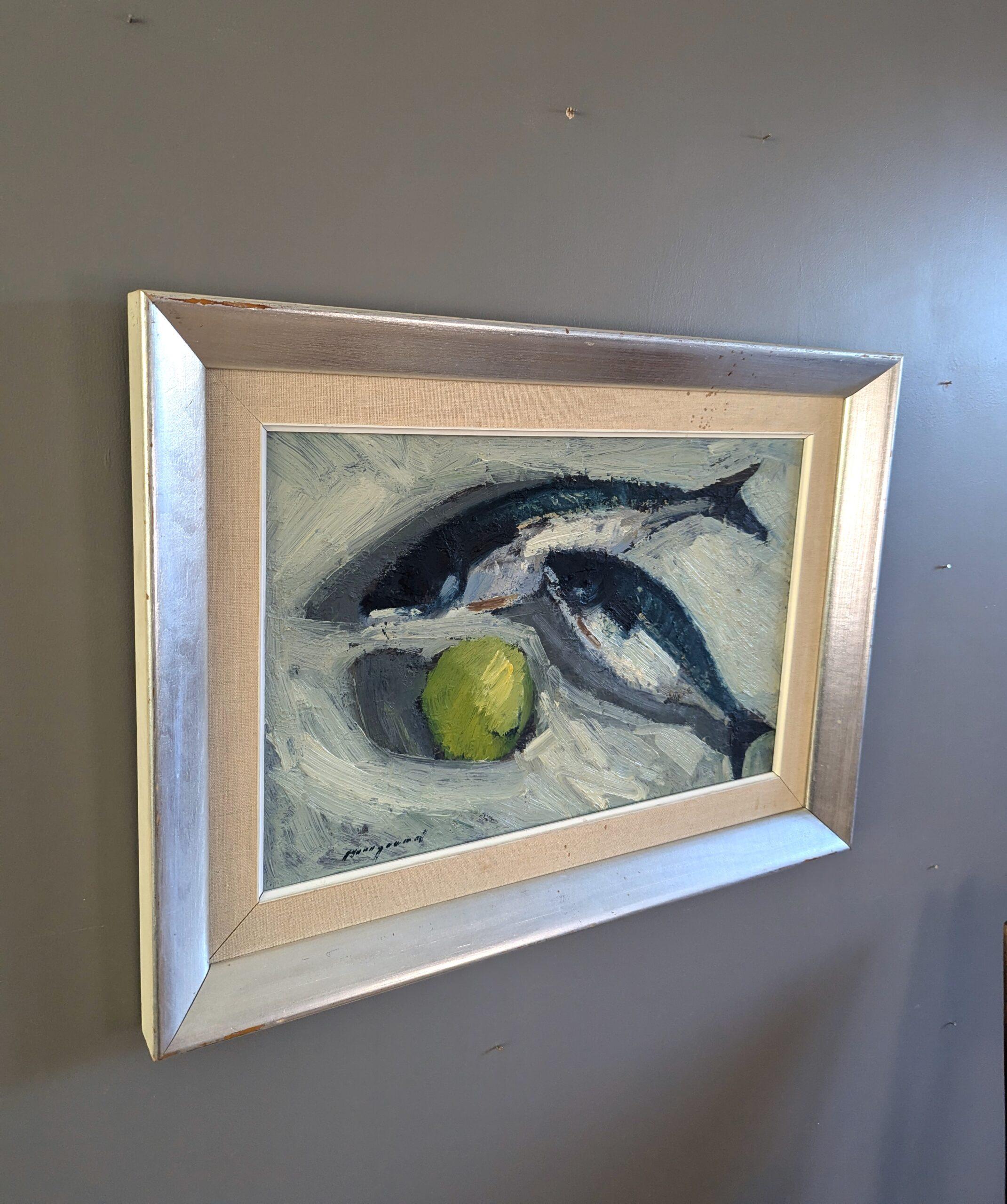 Vintage Mid Century Modern Swedish Still Life Oil Painting - Poisson et pomme en vente 2