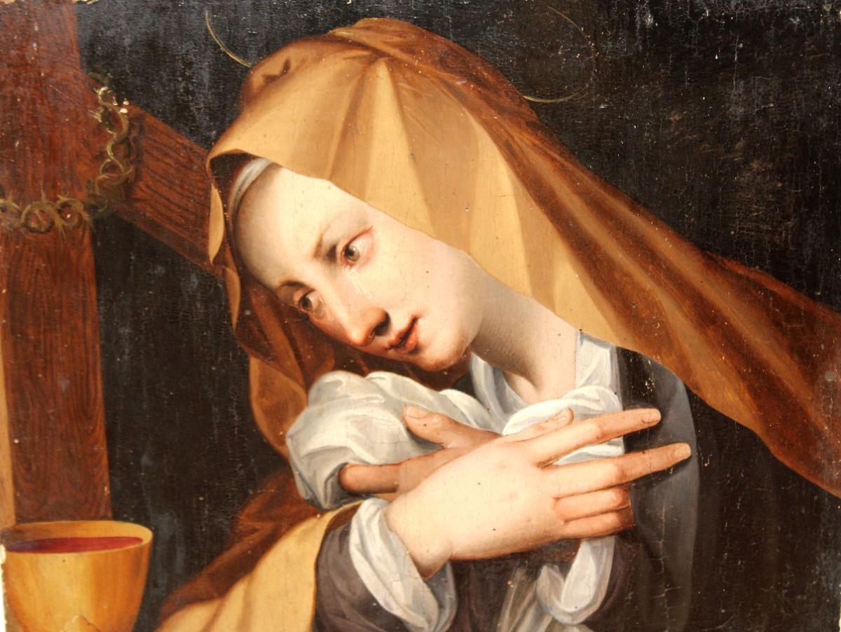 Virgen con cáliz.
Óleo sobre tabla.
Círculo de Alesandro Allori.
Siglo XVII.
Dimensiones: 71 x 57 cm.

Obra antigua de excepcional calidad y emotividad, realizada al óleo sobre tabla, atribuida al círculo de Alessandro Allori (Florencia, 1535–1607),
