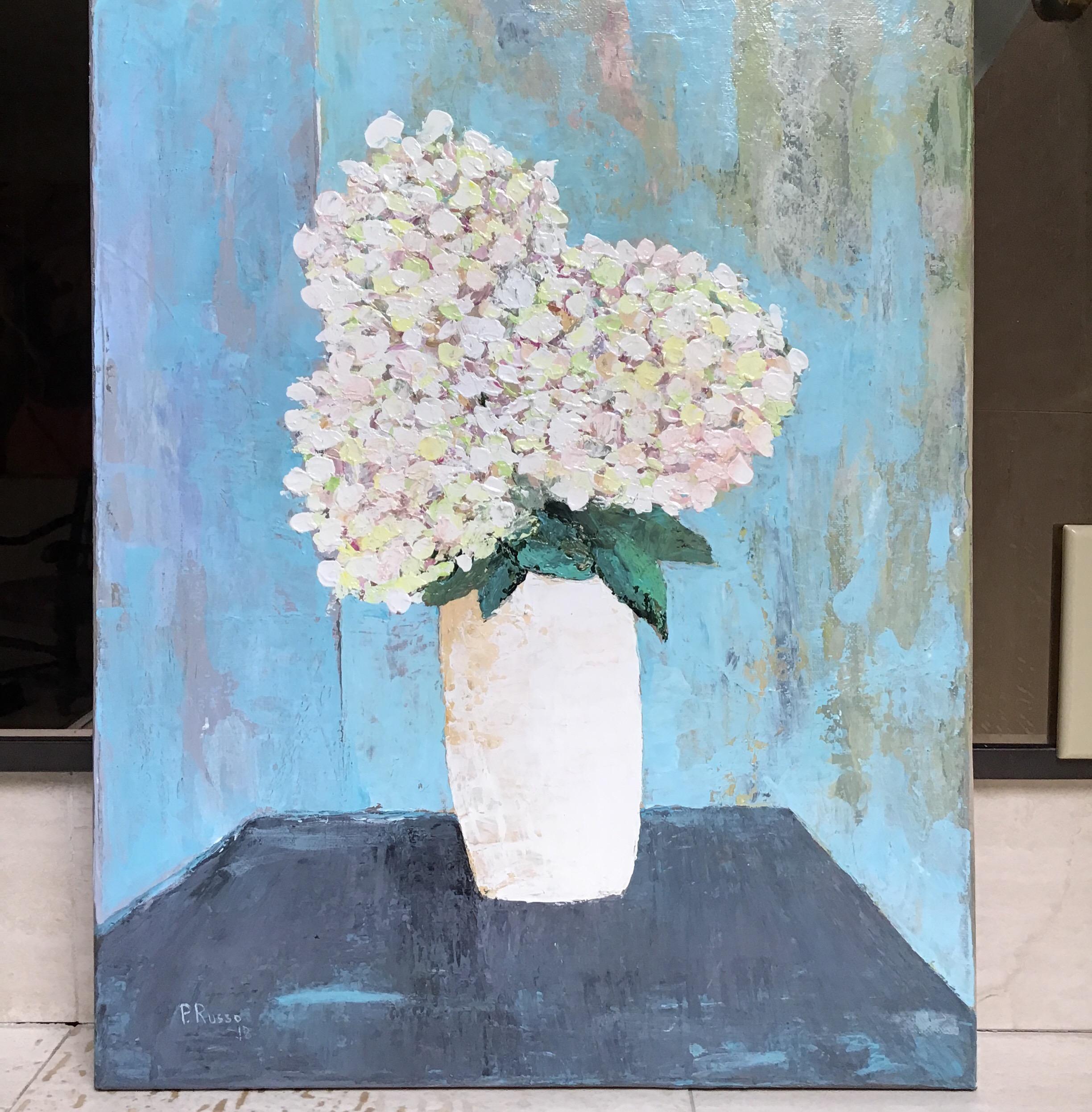 Still-Life Painting Unknown - blanc sur bleu  Bouquet de fleurs de P.Russo