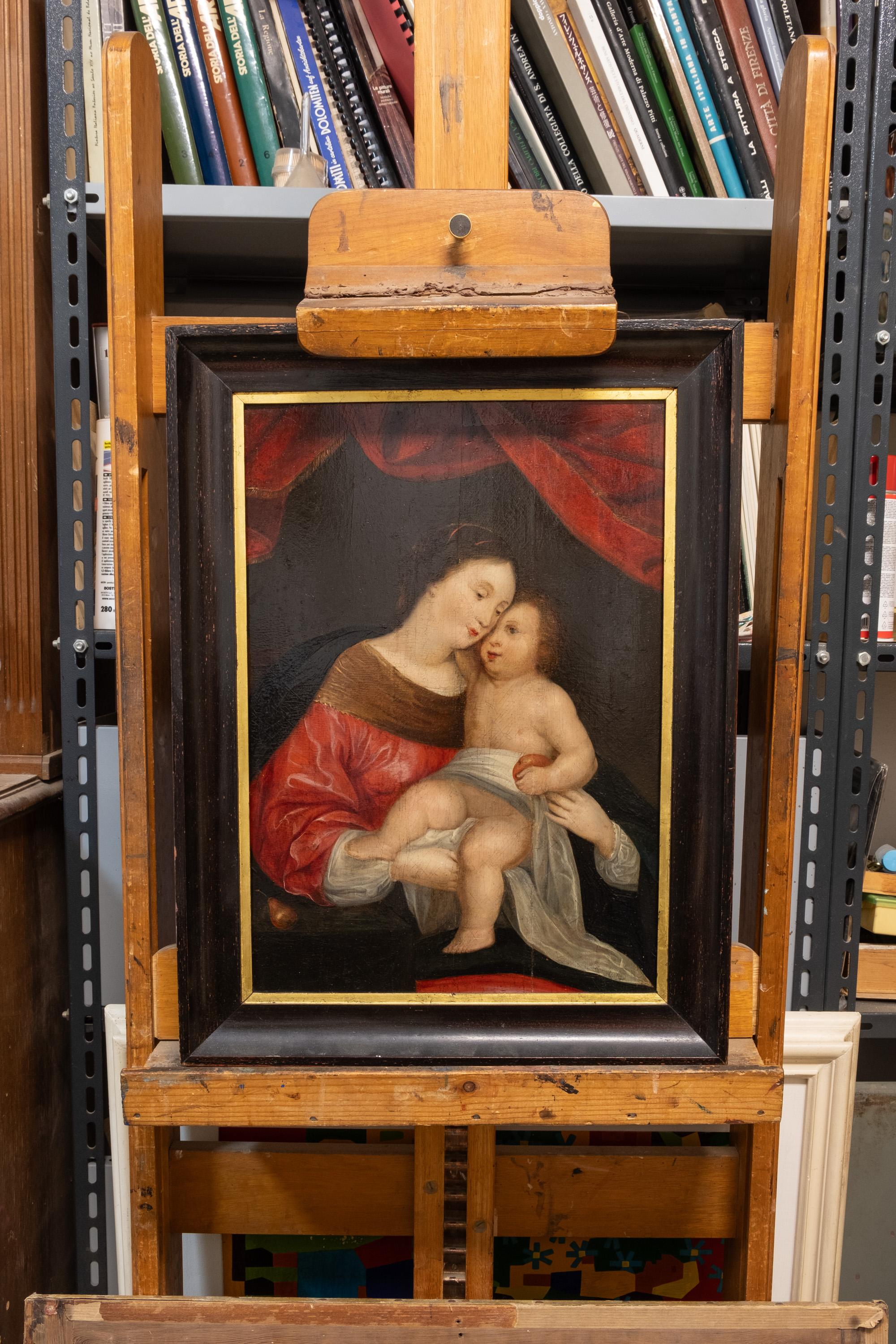 Escuela flamenca del siglo XVII, Virgen con niño y drapeado rojo. Aceite/madera en venta 4