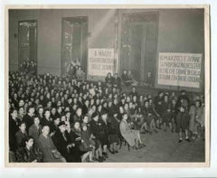 Vintage 8 March- Historical Photographs of the Feminist Movement - 1960s