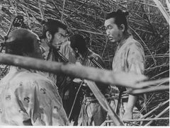 Eine Szene aus dem Film „The Seven Samurai“ – Vintage-Foto, 1950er Jahre