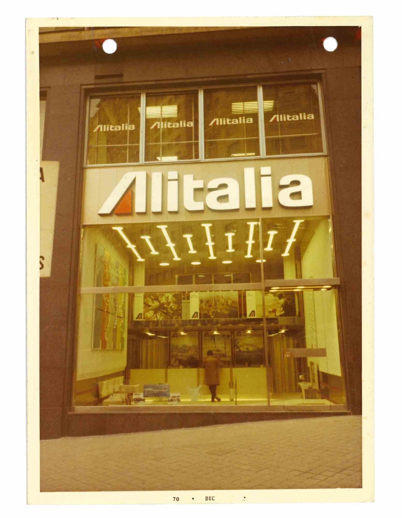 Unknown Color Photograph - Alitalia - Historical Photos  - Valenzuela - 1970s