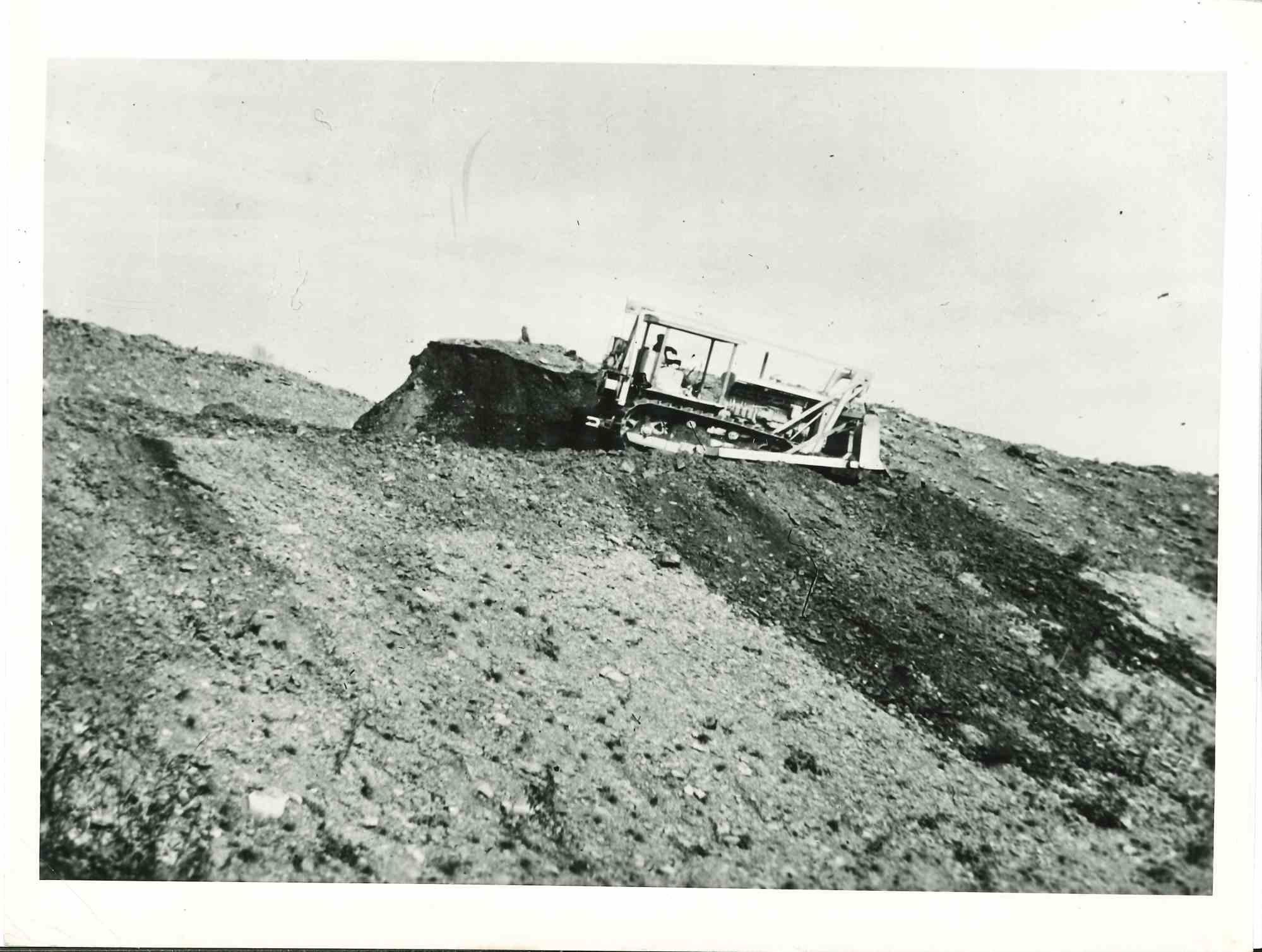 Unknown Figurative Photograph - American Coal Field - American Vintage Photograph - Mid 20th Century