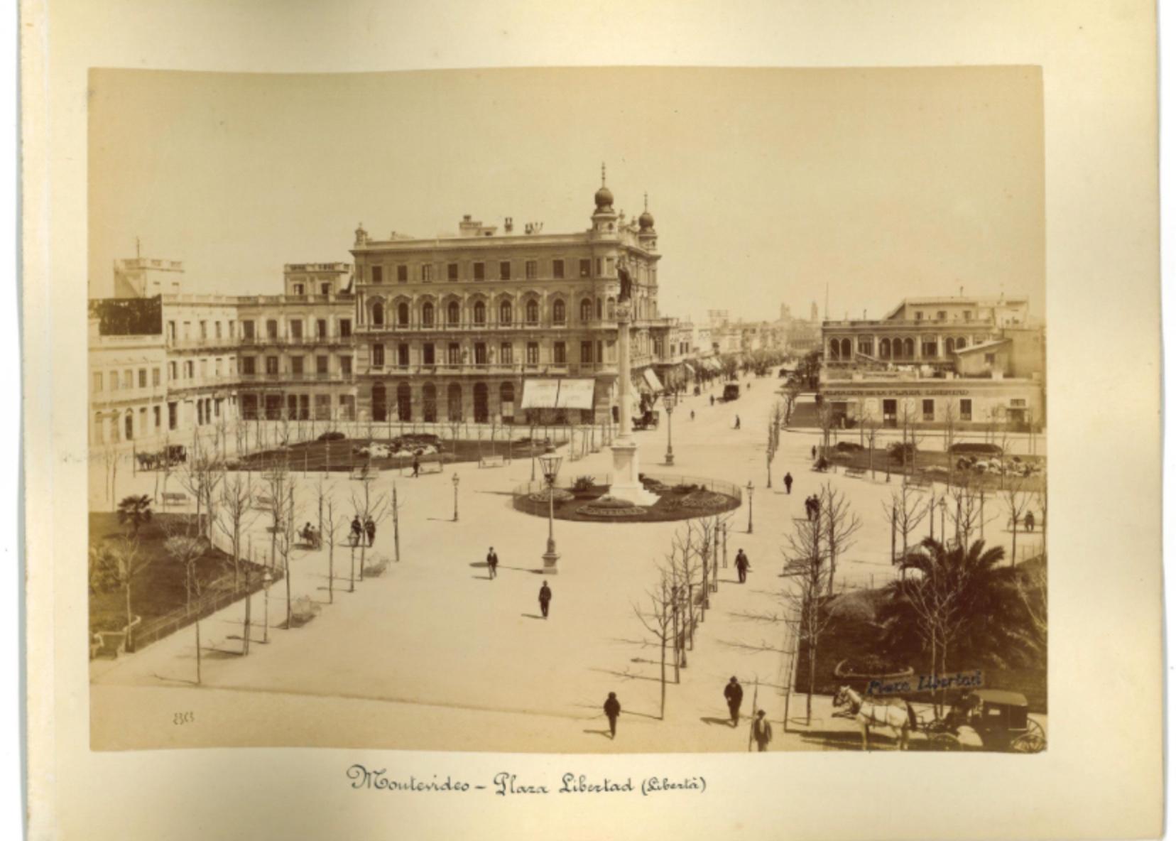 Ancient Views of Montevideo, Uruguay - Original Vintage Photo - 1880s - Photograph by Unknown