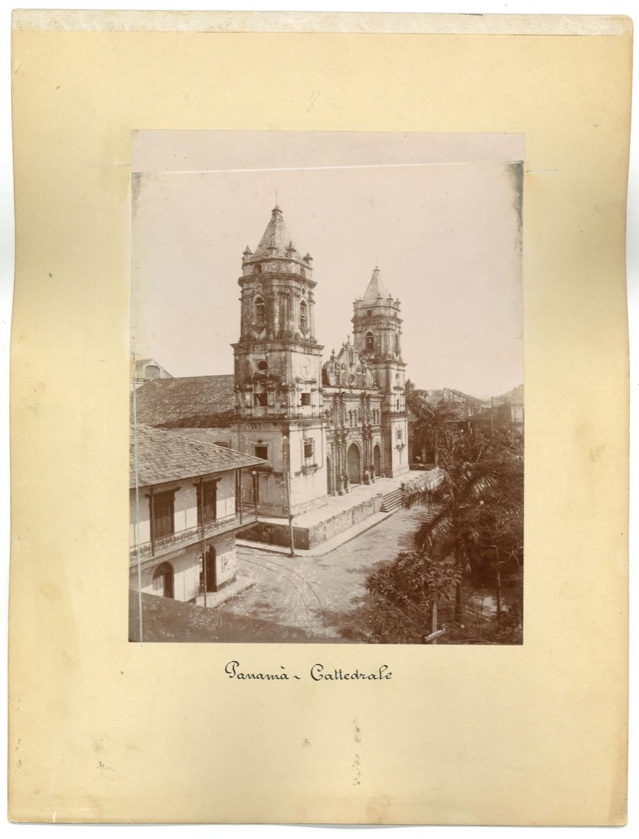 Unknown Landscape Photograph - Ancient Views of Panama City - Original Vintage Photos - 1880s
