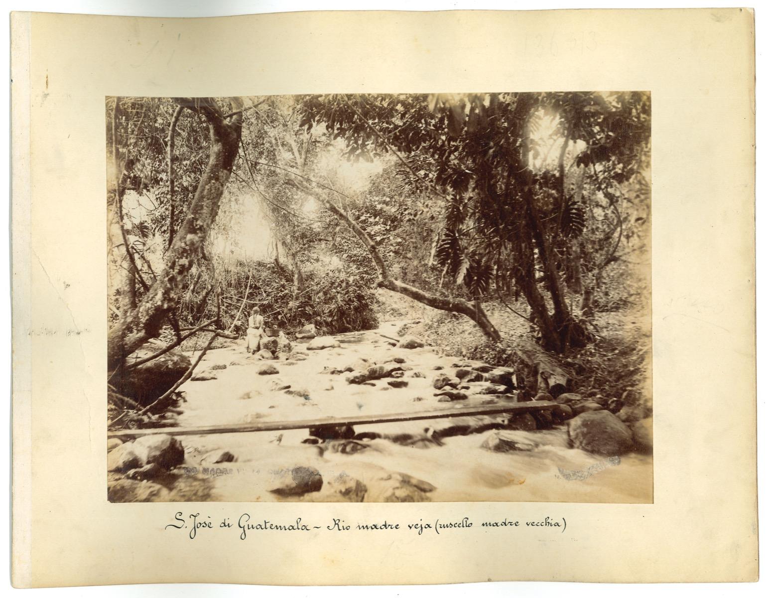 Ancient Views of S. Josè di Guatemala - Original Vintage Photo - 1880s - Photograph by Unknown
