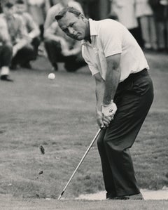 Arnold Palmer on the Green Fine Art Print