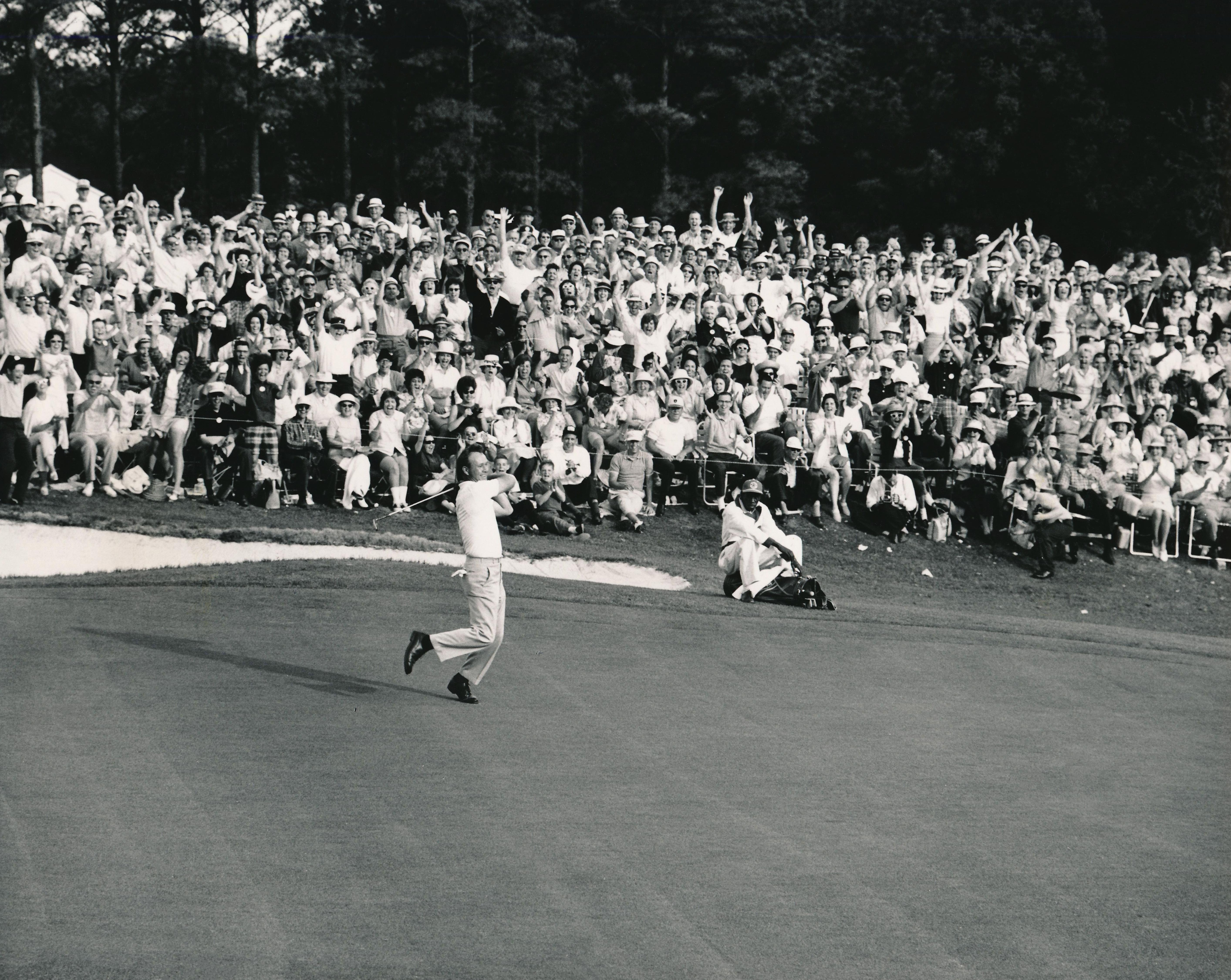 Unknown Portrait Photograph - Arnold Palmer Wins the Masters of the 18th Hole Fine Art Print