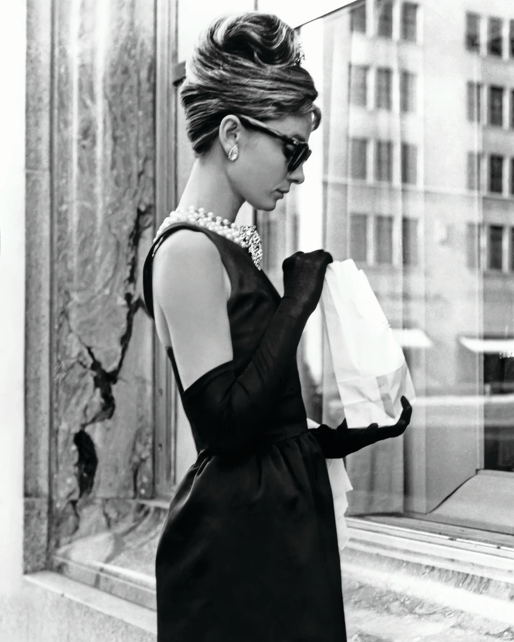 Audrey Hepburn Breakfast at Tiffany's : une photo iconique