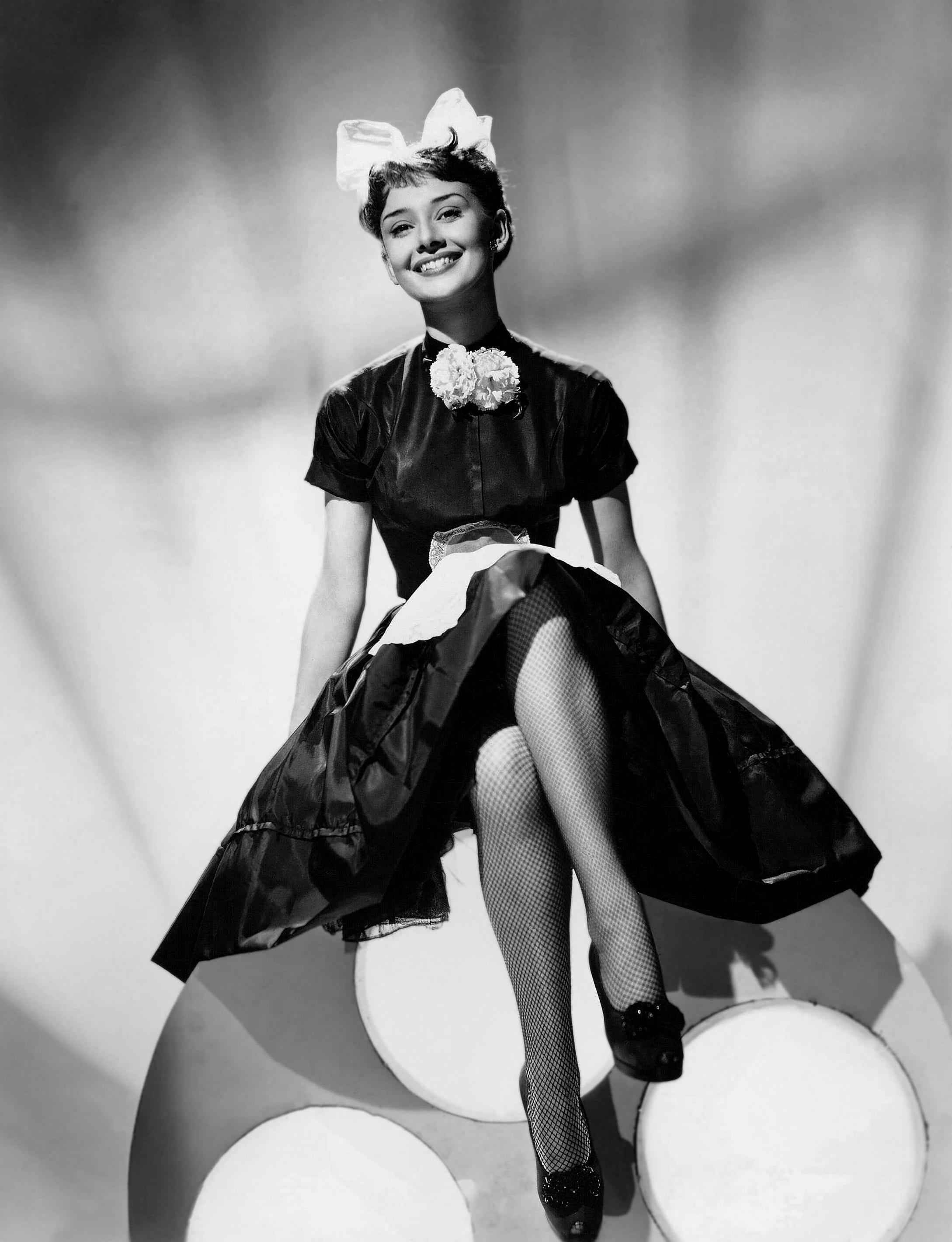 Unknown Black and White Photograph - Audrey Hepburn Smiling in Bow Globe Photos Fine Art Print