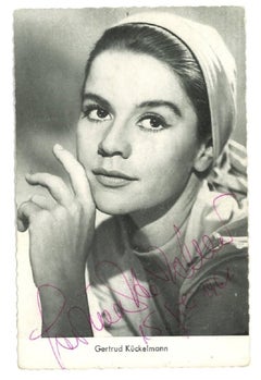 Autograph Portrait of Gertrud Kückelmann - Vintage b/w Postcard - 1961