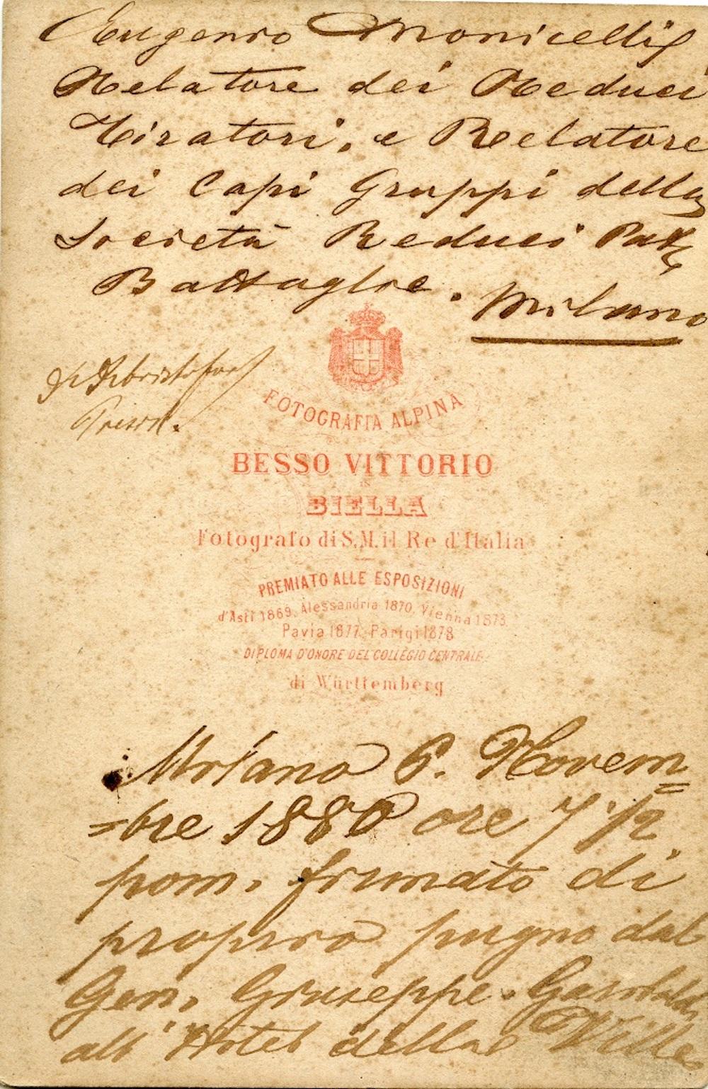 Ritratto autografato e dedica di Giuseppe Garibaldi - 1880 - Black and White Photograph Arancia di Unknown
