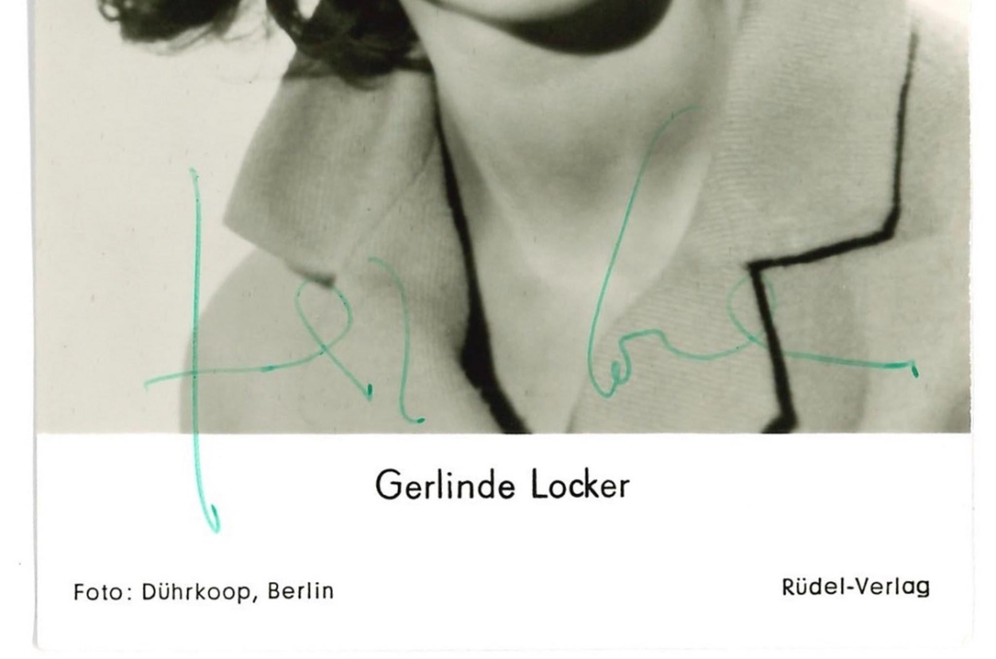 Autographed Portrait of Gerlinde Locker - Vintage b/w Postcard - 1960s - Photograph by Unknown