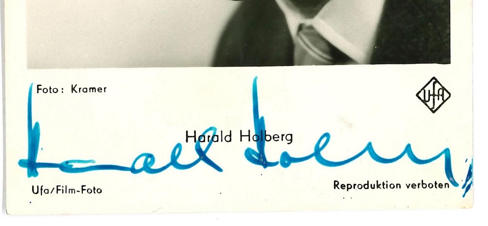 Autographed Portrait of Harald Holberg - Vintage b/w Postcard - 1960s - Photograph by Unknown