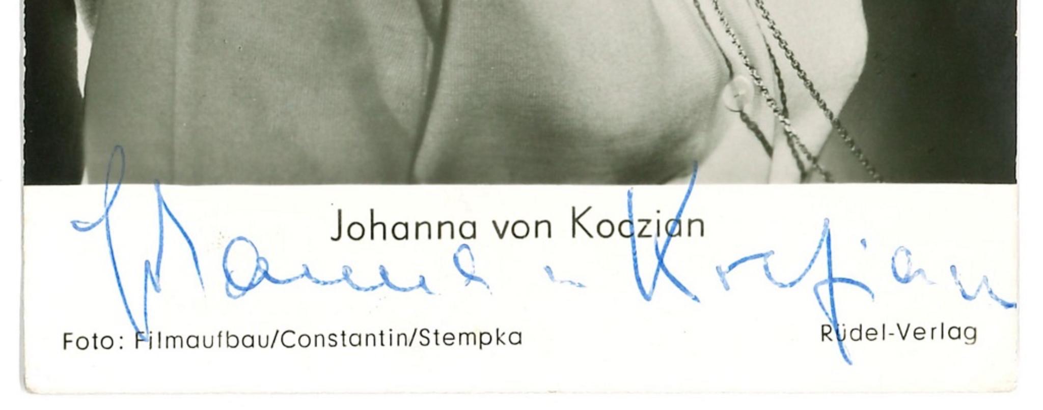  Autographed Portrait of Johanna von Koozian - Vintage b/w Postcard - 1960s - Photograph by Unknown