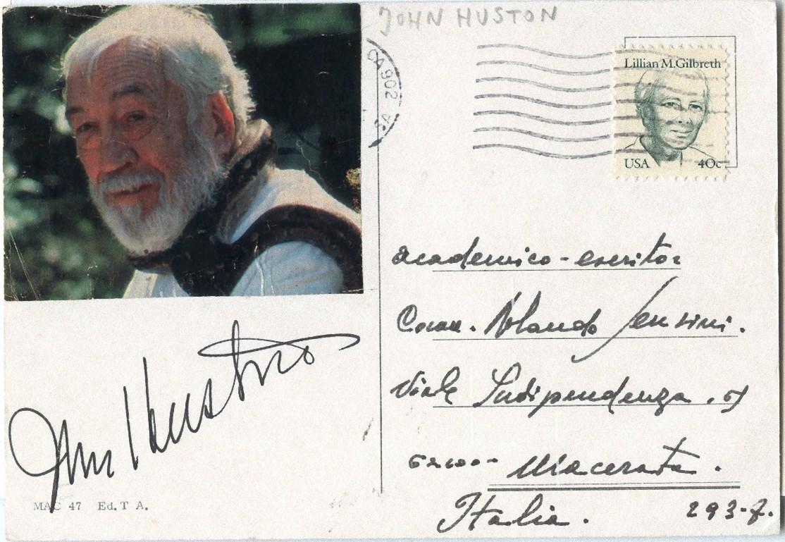 Unknown Portrait Photograph – Autographisches Porträt von John Huston - Vintage-Postcard - 1960er Jahre