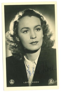 Autographed Portrait of Lotte Koch - Original b/w Postcard - 1950s