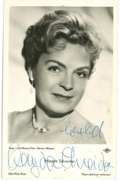Portrait autographe de Magda Schneider - Carte postale vintage en noir et blanc - années 1950
