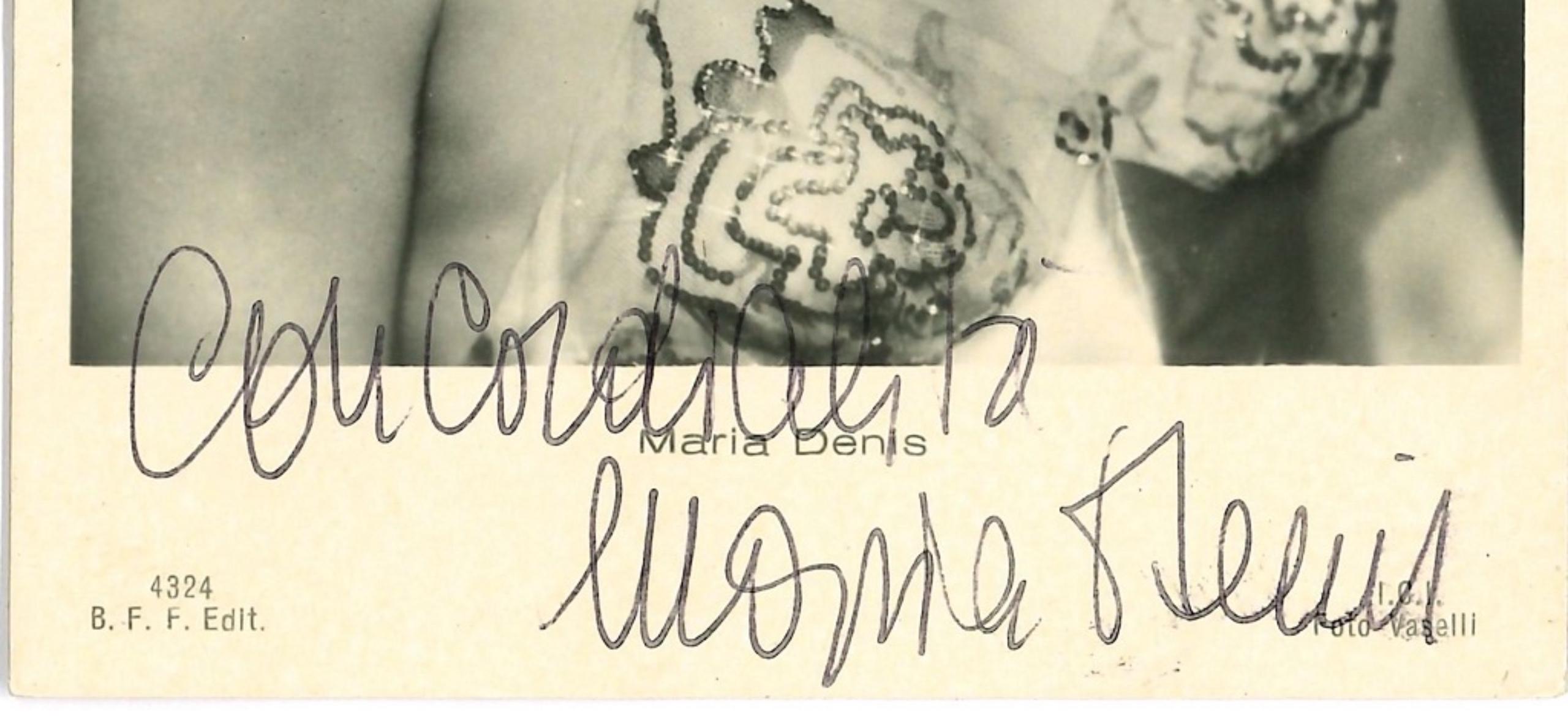 Autographed Portrait of Maria Denis - Original b/w Postcard - 1960s - Photograph by Unknown