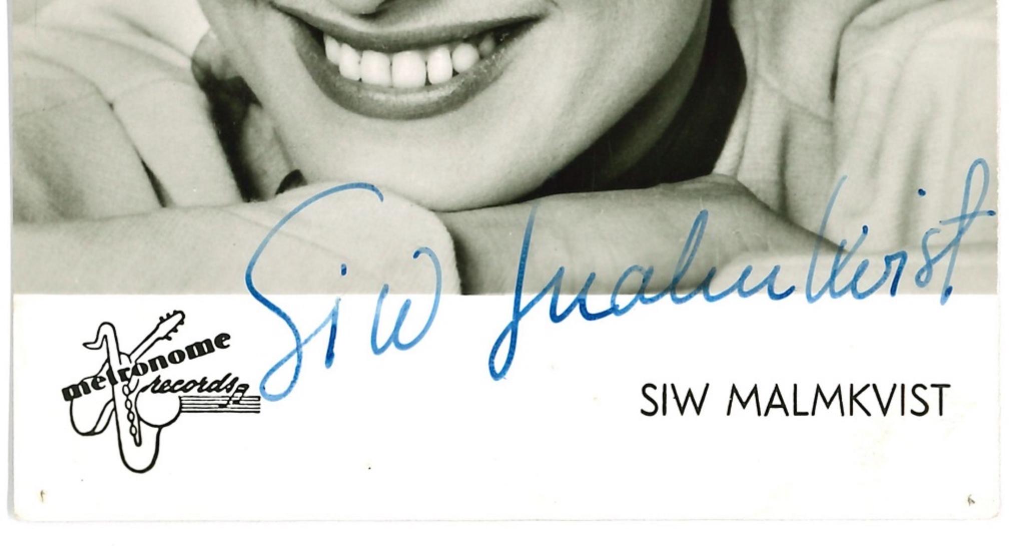 Autographed Portrait of Siw Malmkvist - 1960s - Photograph by Unknown
